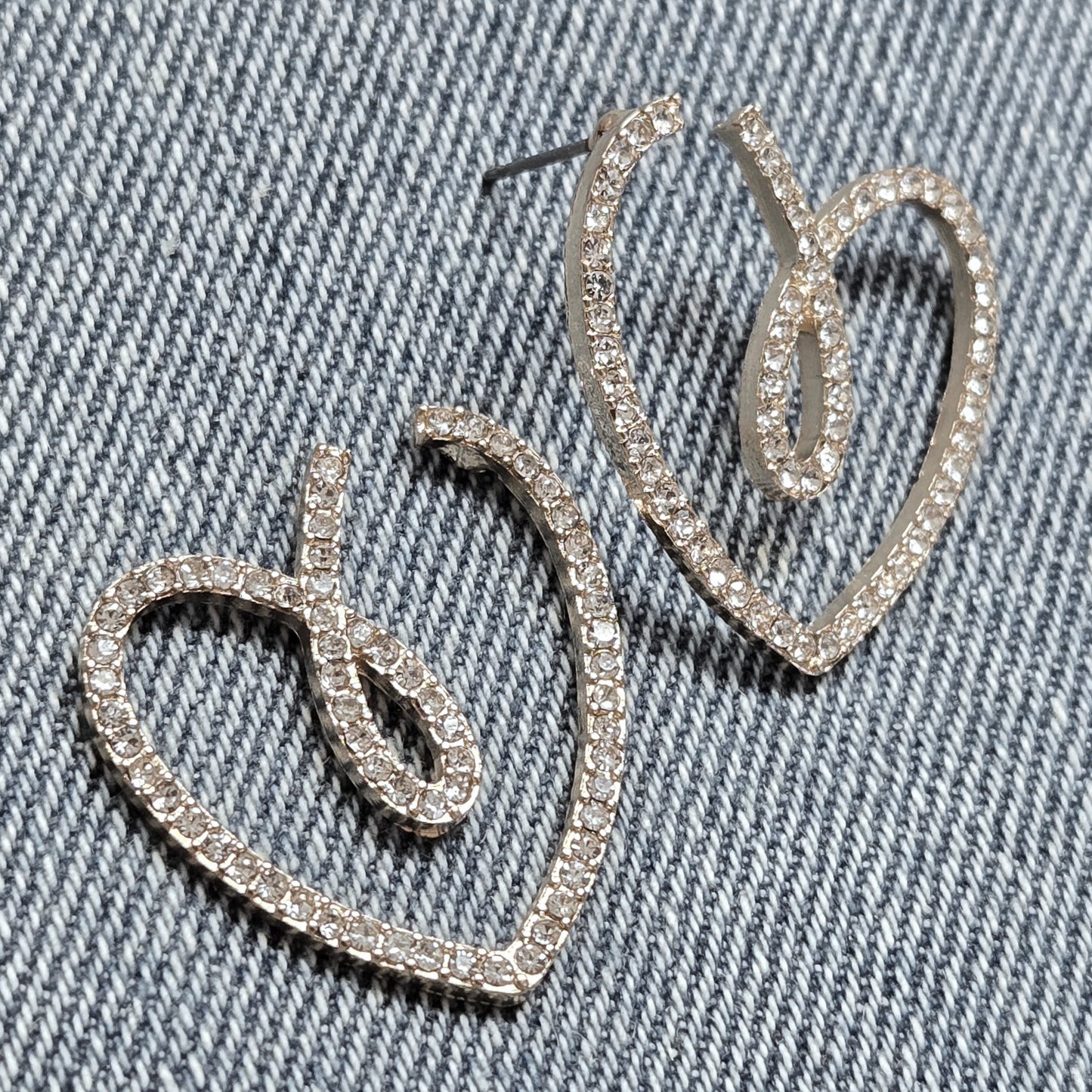 E1318 ME11091 Heart Love Shape Drop Earrings