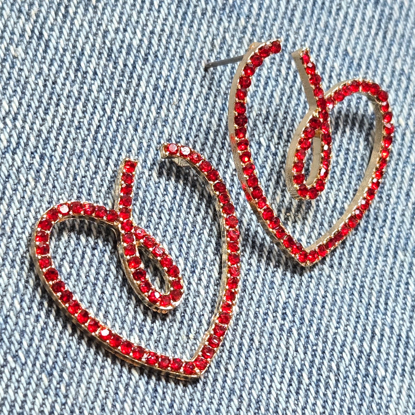 E1318 ME11091 Heart Love Shape Drop Earrings