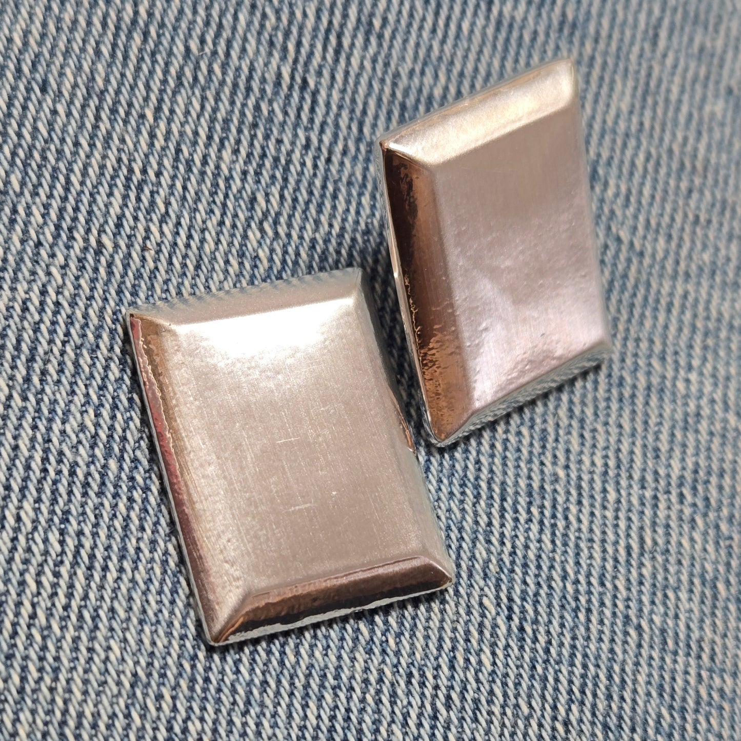 E1363 ME20564 Rectangle Stud Earrings