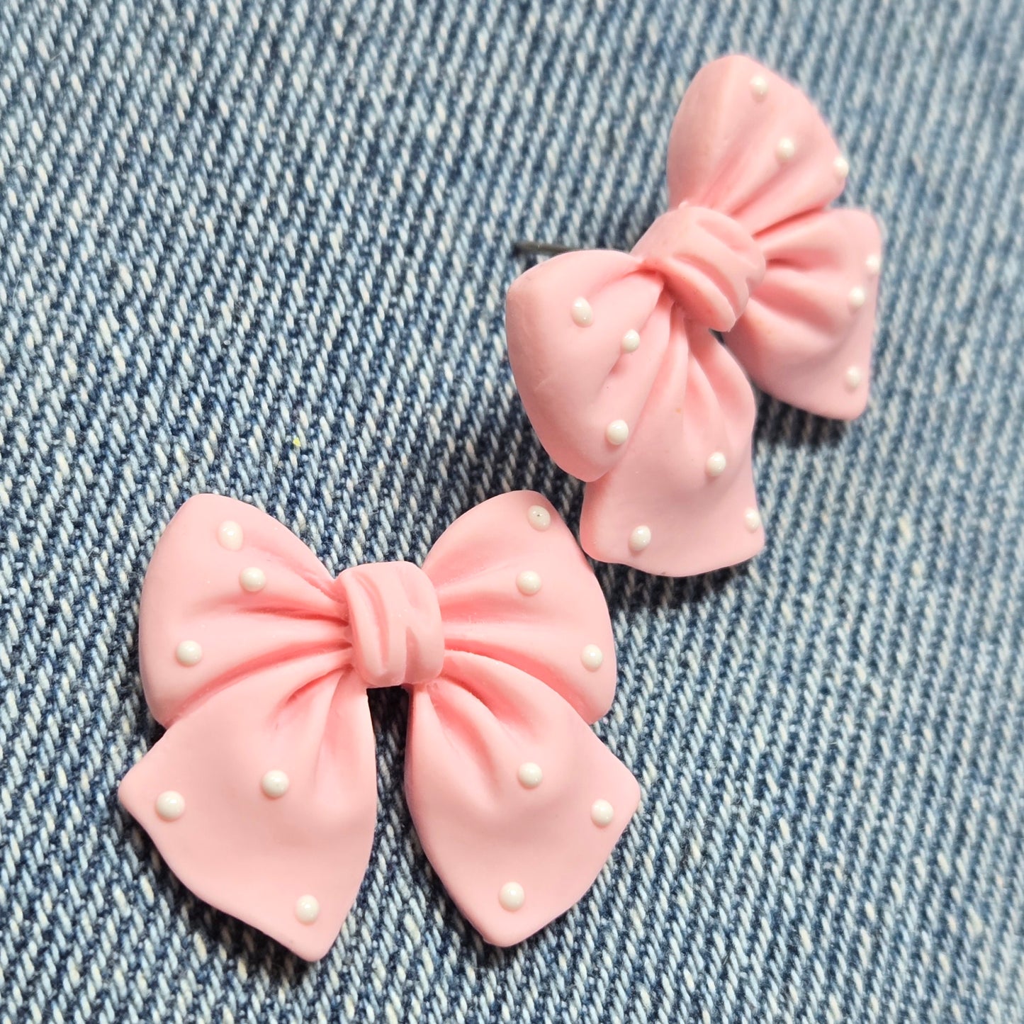E1362 ME90741 Bowtie Stud Earrings