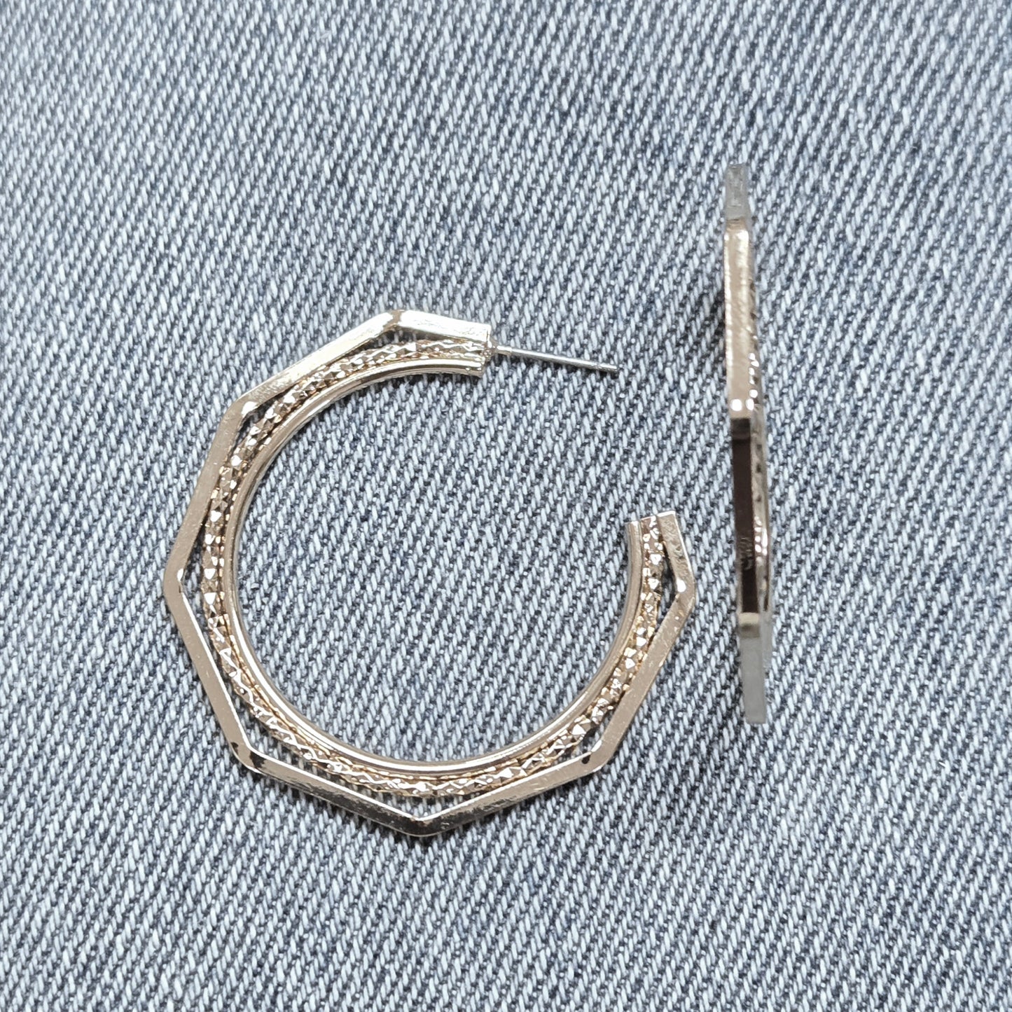 E1340 ME91258 Drop Post Hoop Earrings