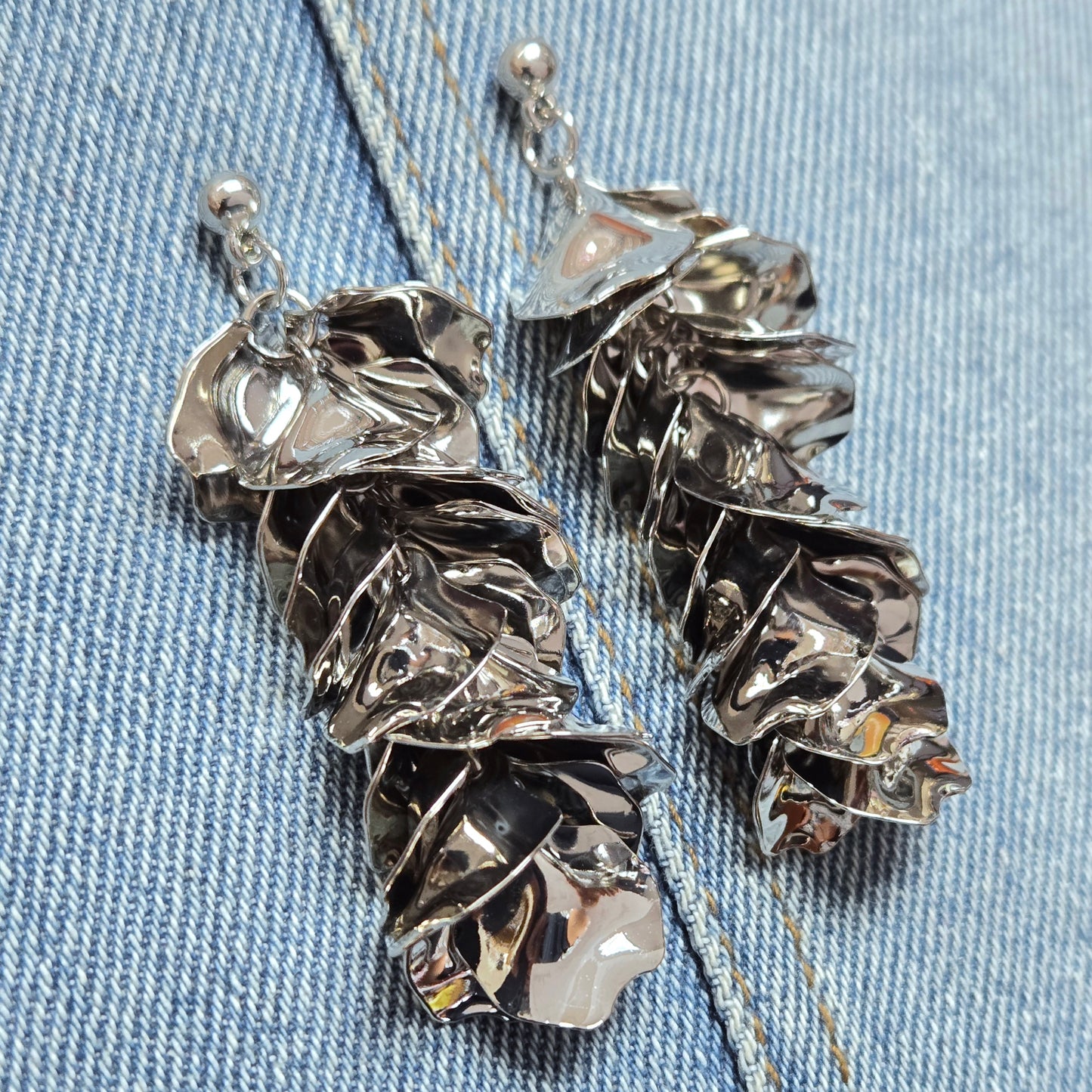 E1365 ME91341 Drop Dangle Post Earrings