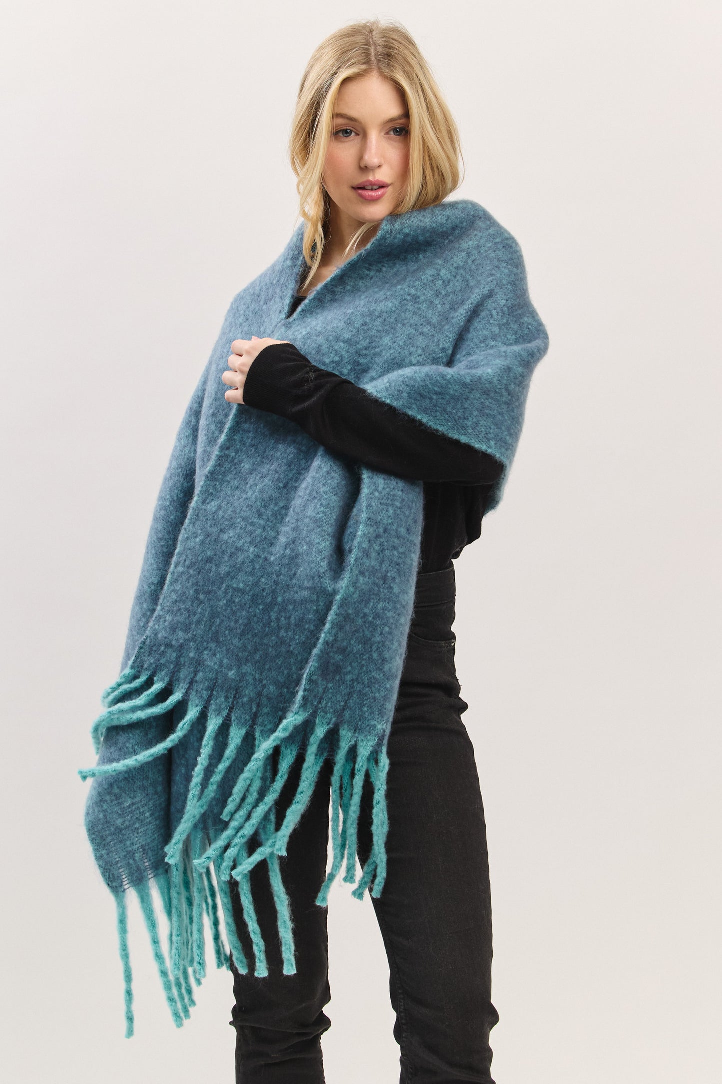 S0002 MS0450 SCARF