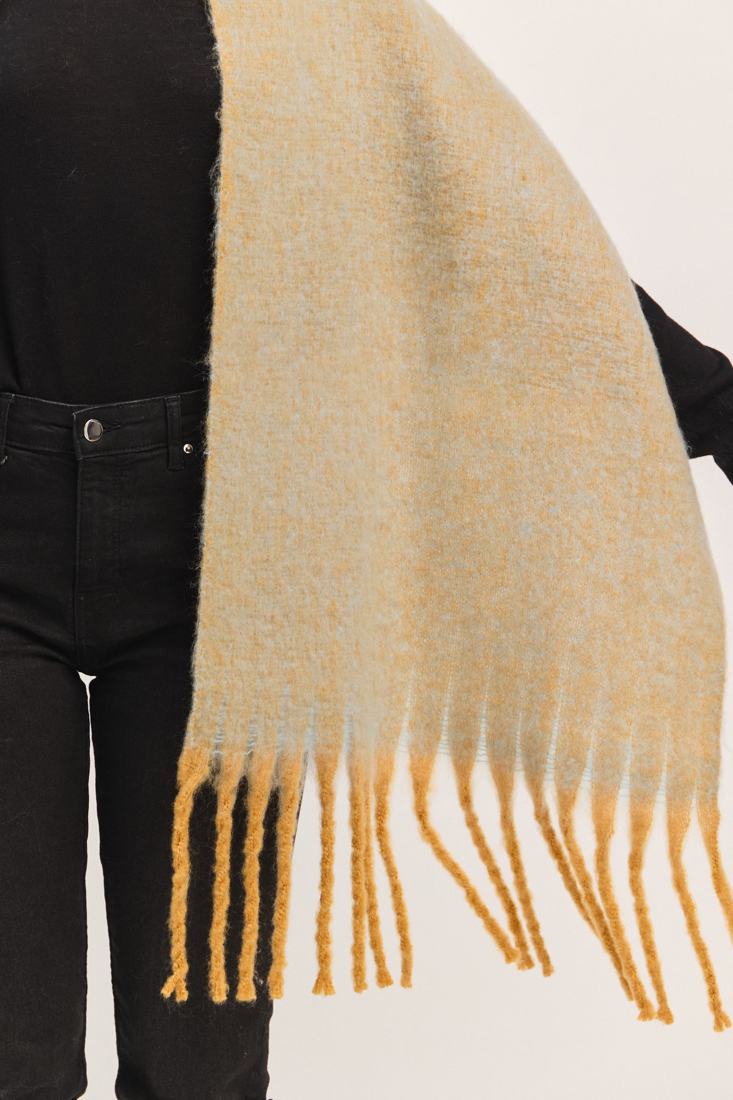 S0002 MS0450 SCARF