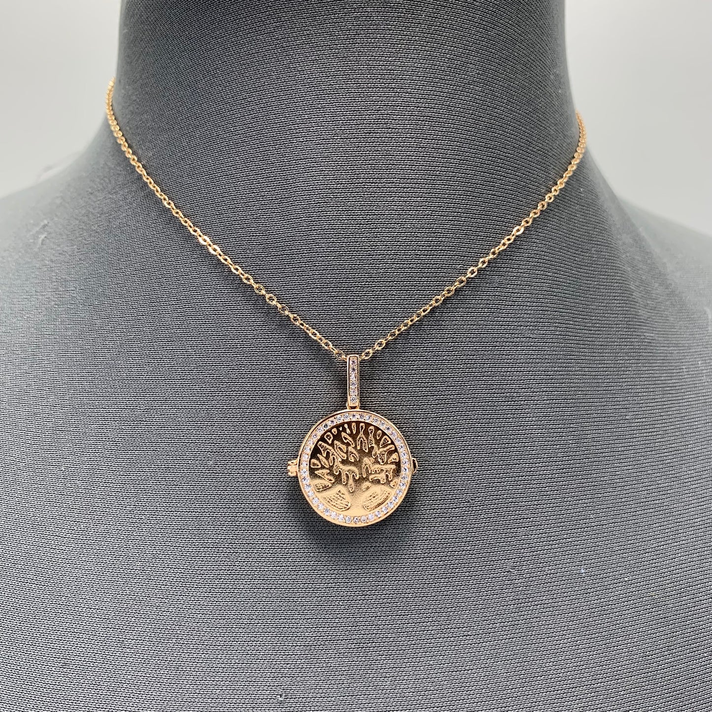 Tree of Life Medallion Necklace | N0004