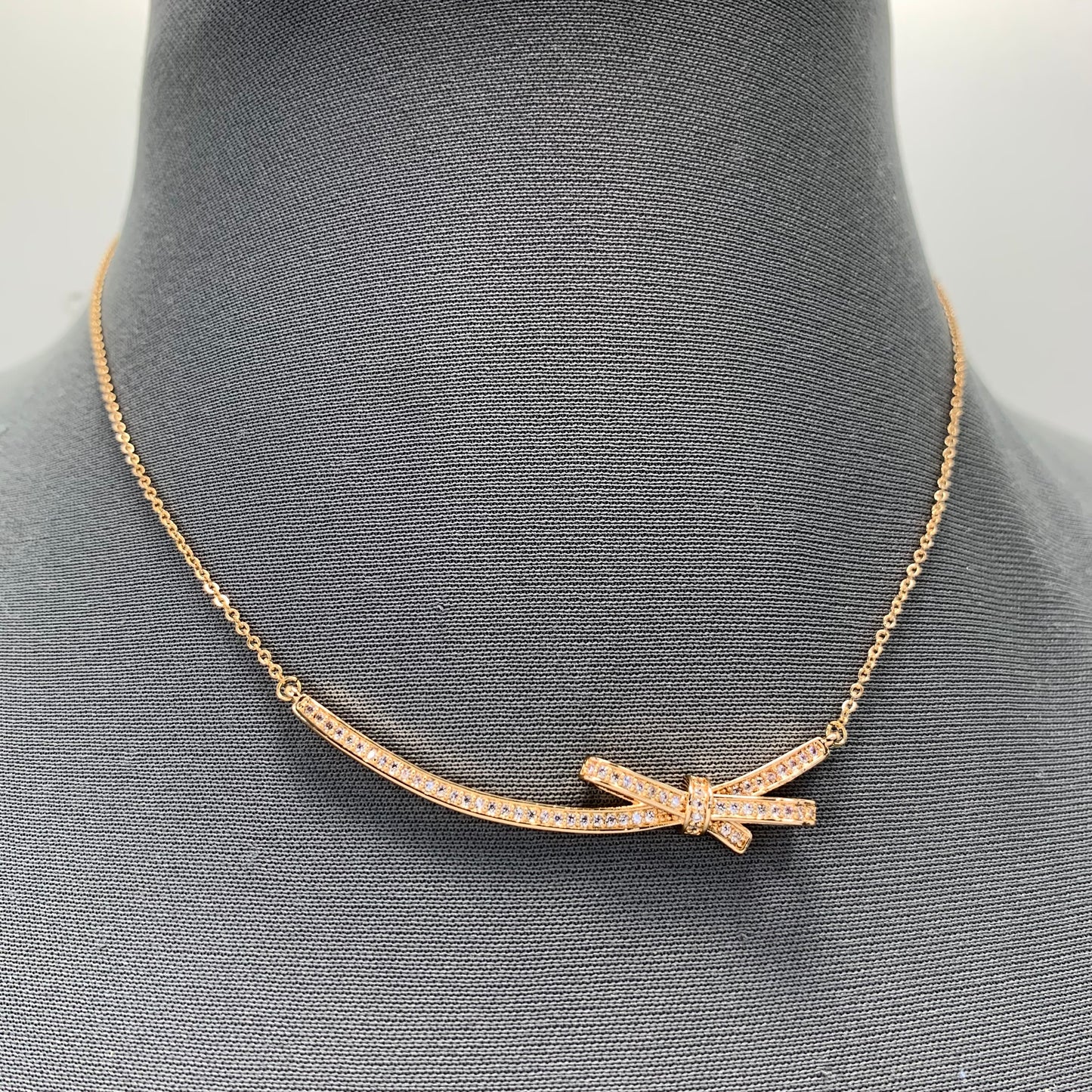 Crystal Bow Pendant Necklace | N0043