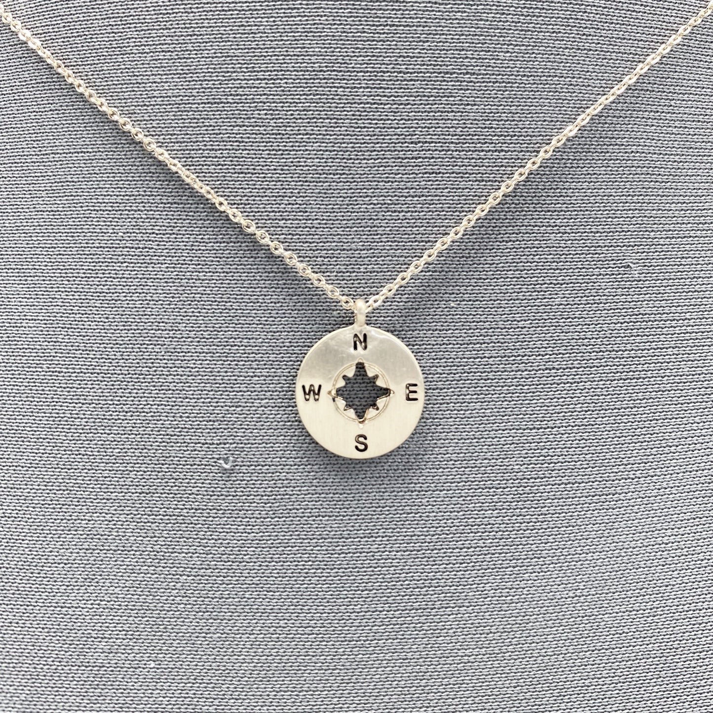 N0271 17248 Compass Design Mini Pendant Dainty Chain Necklaces