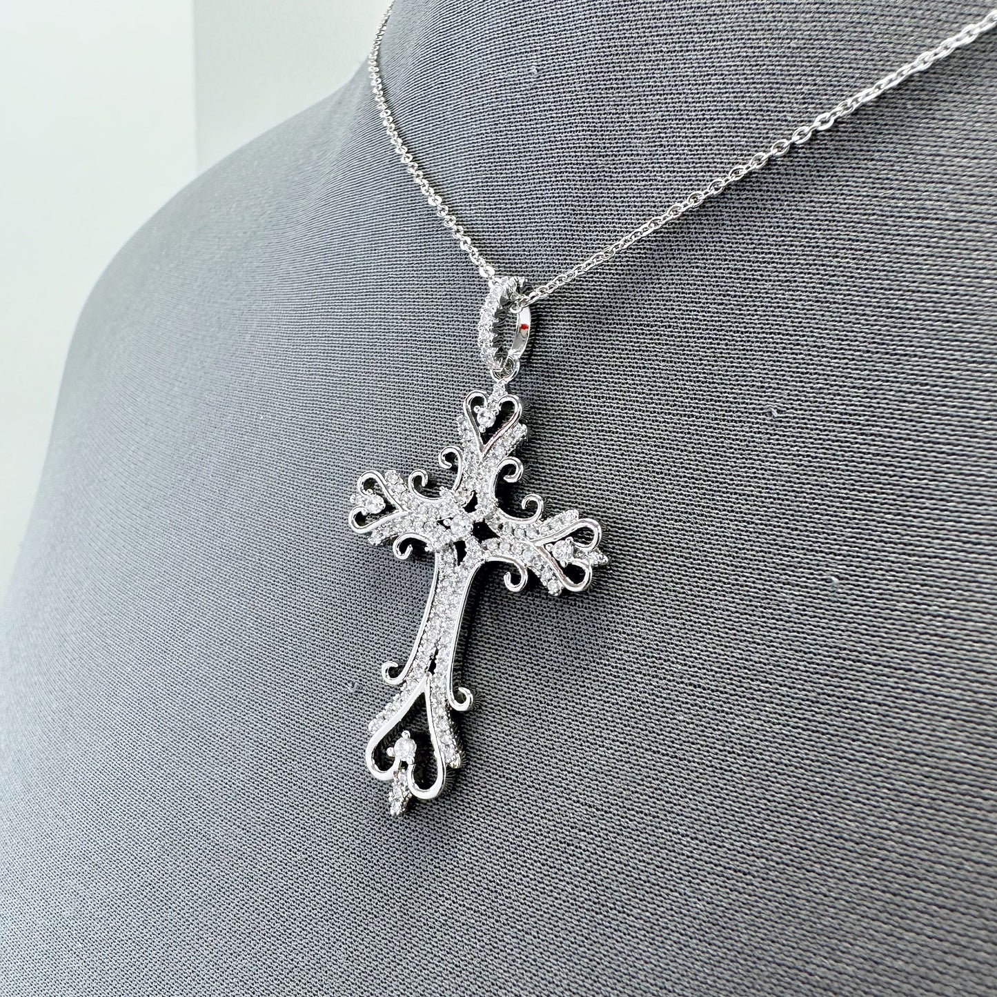 N0575 18132 Pendant Dainty Necklaces