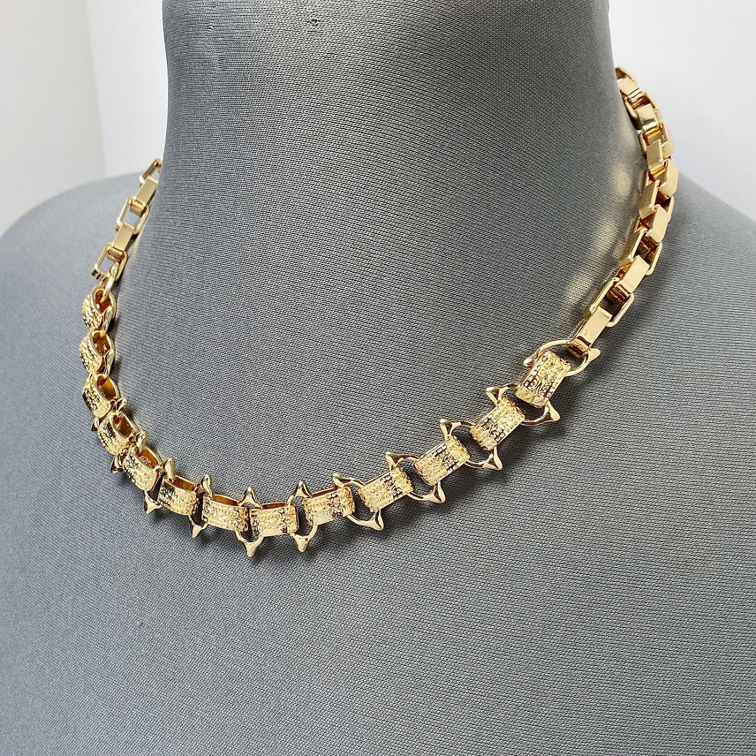N0663 25N1284 Chain Necklace