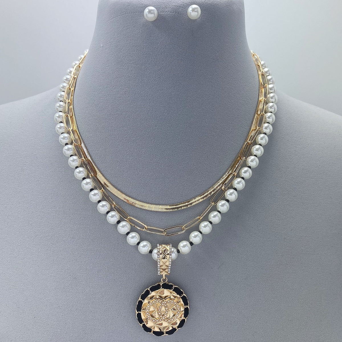 N0489 JCNE2857 Circle Shape Pendant Pearl Necklaces