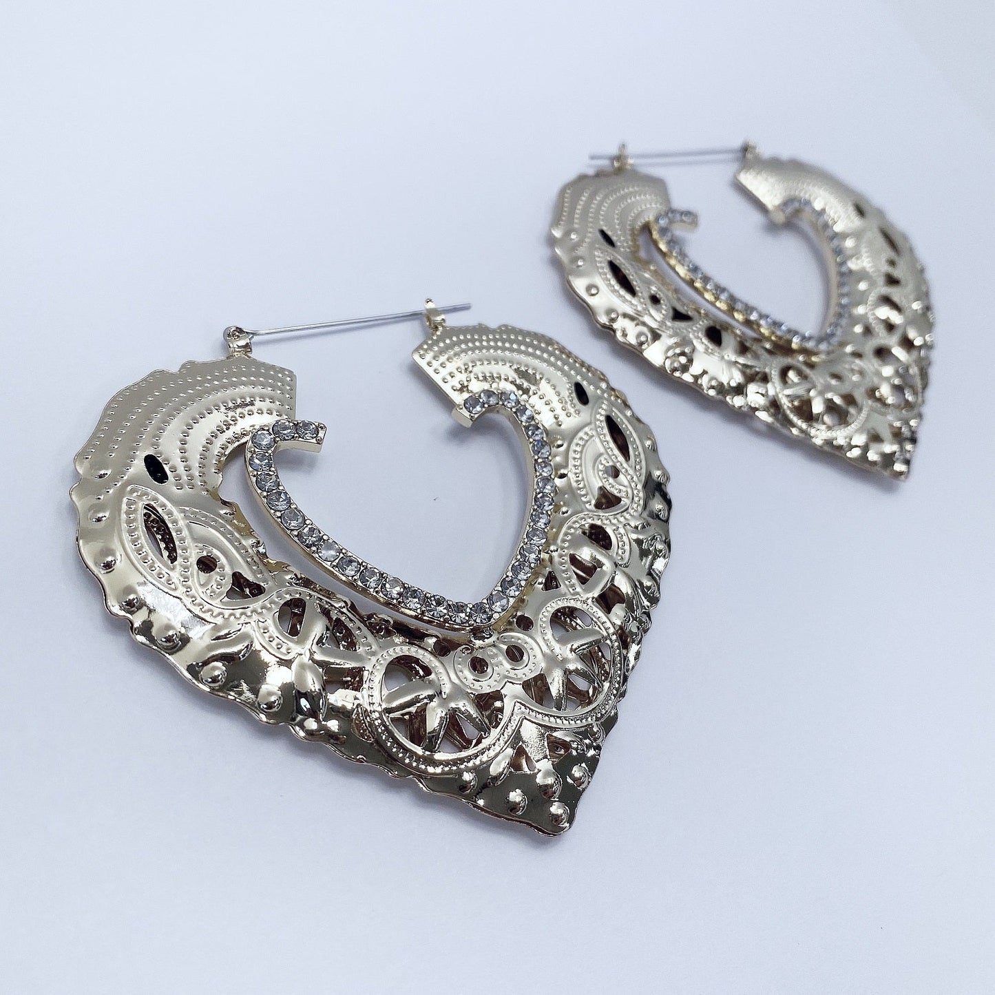 E1903 | Ornate Heart Earrings | KE4129