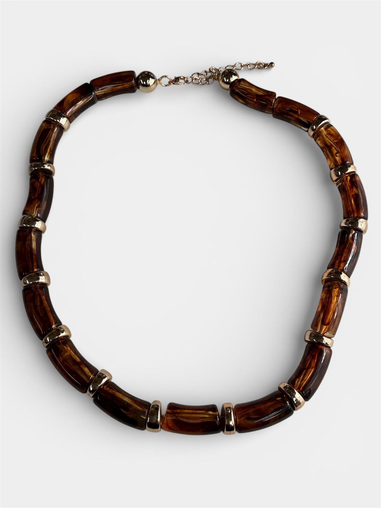 N5114 | Brown Acrylic Long Necklace | APD9940