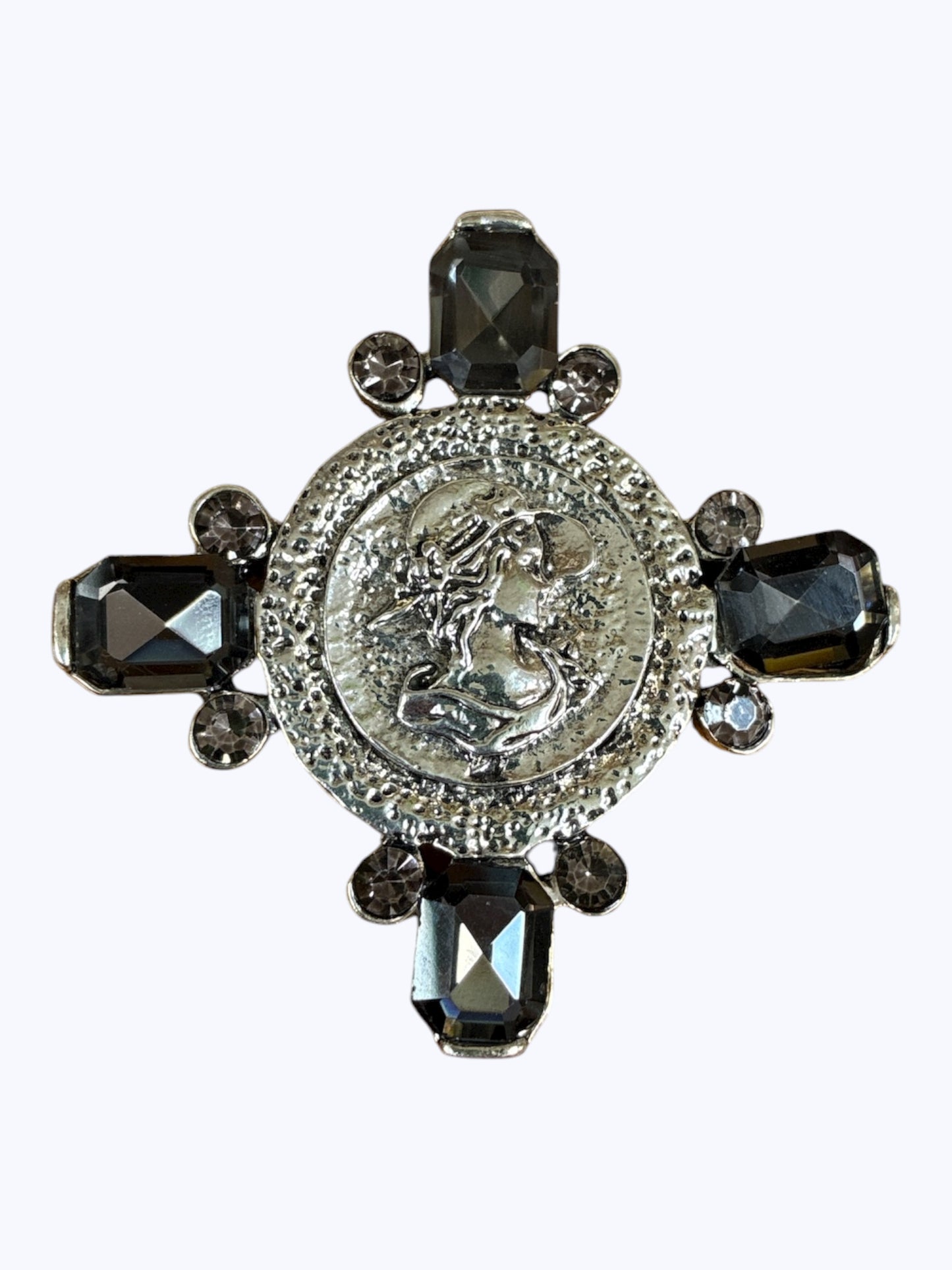BR0221 | Medallion Cross Statement Brooch | GBR1201