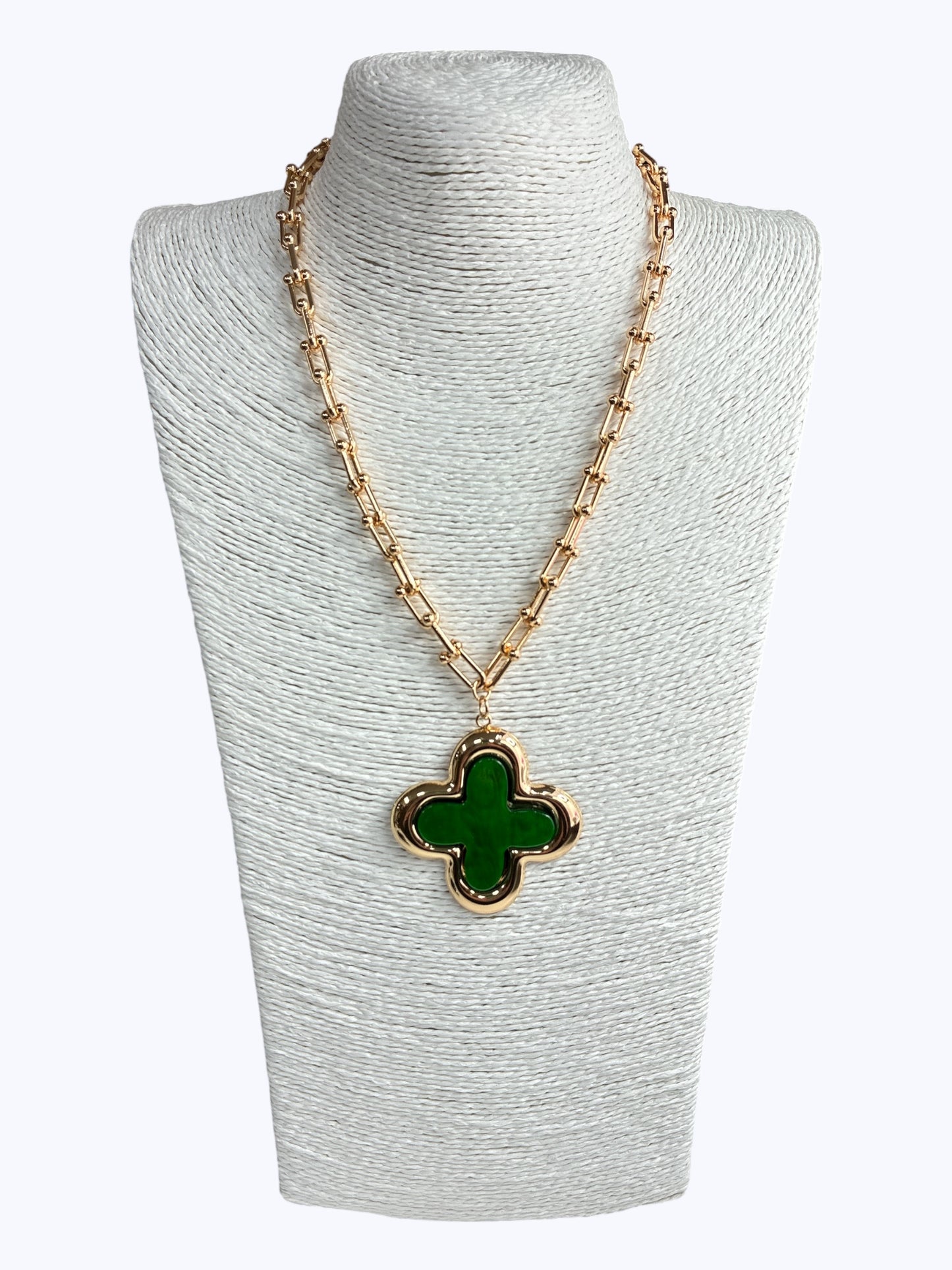 N0633 | Acrylic Pendant Necklace |25N1585