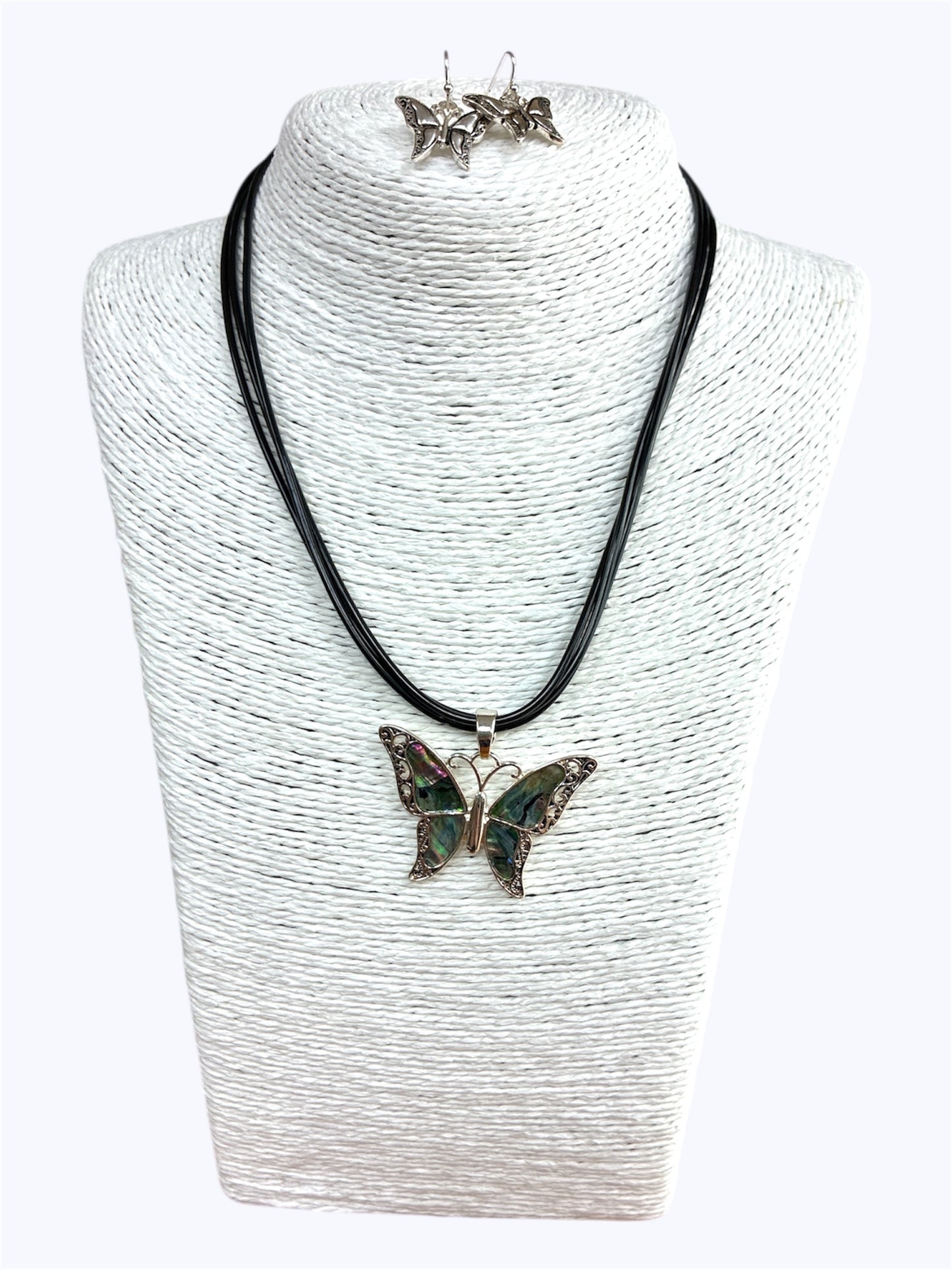 N0442 | Deco Butterfly Shape Pendant Necklace | AS6710