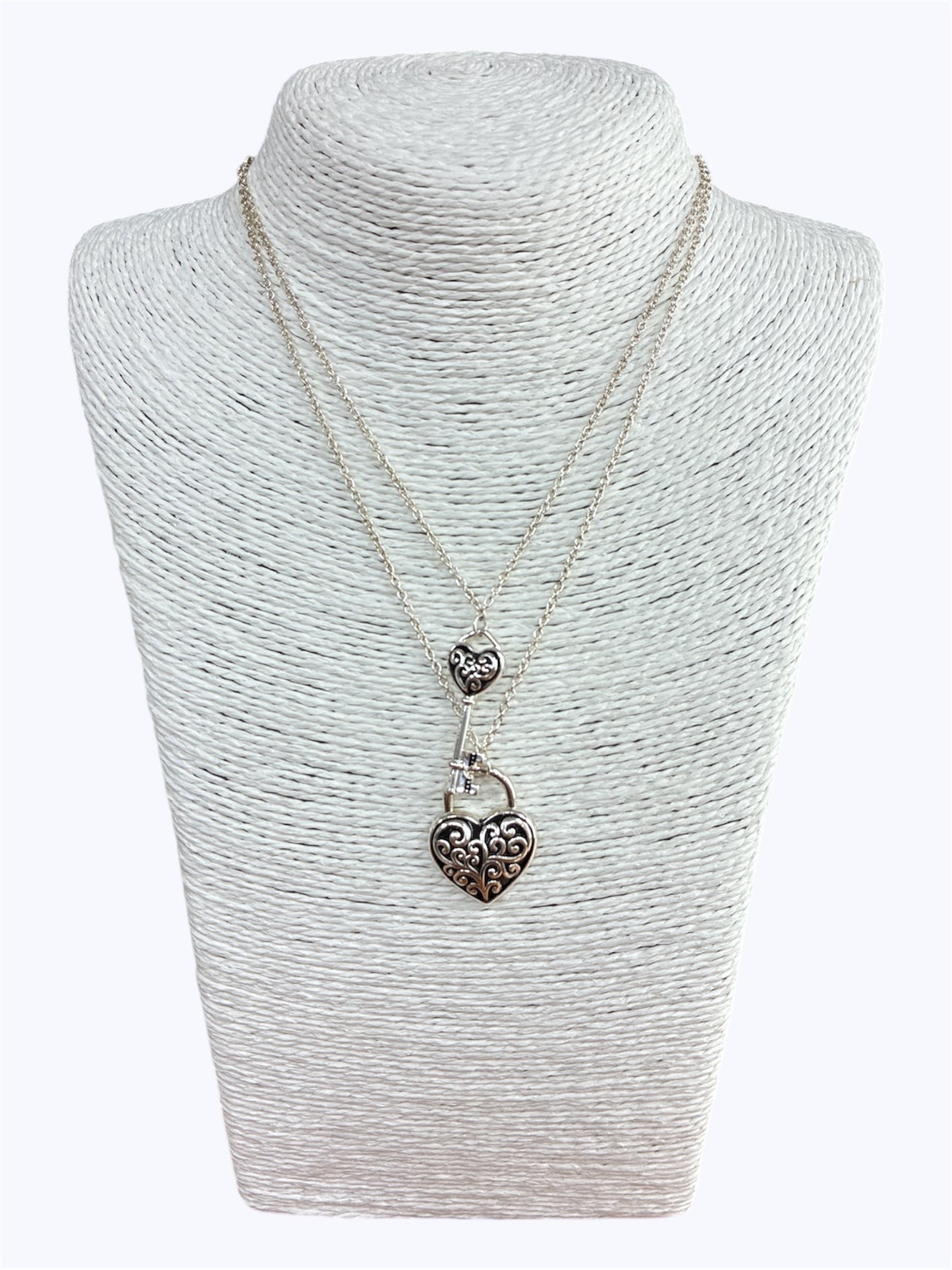 N0403| Filigree Design Heart Love Key Shape Shape Pendant Layered Necklace| AN3764