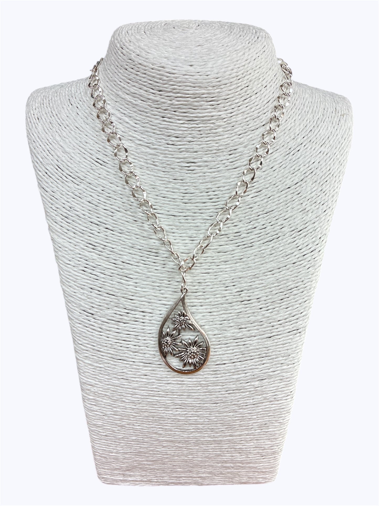 N0447 |Sunflower Design Teardrop Shape Necklace |N1014