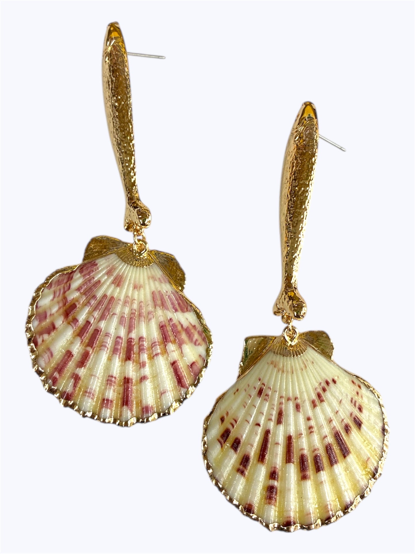 E0274 | Fish and Shell Drop Earrings | 25E6706