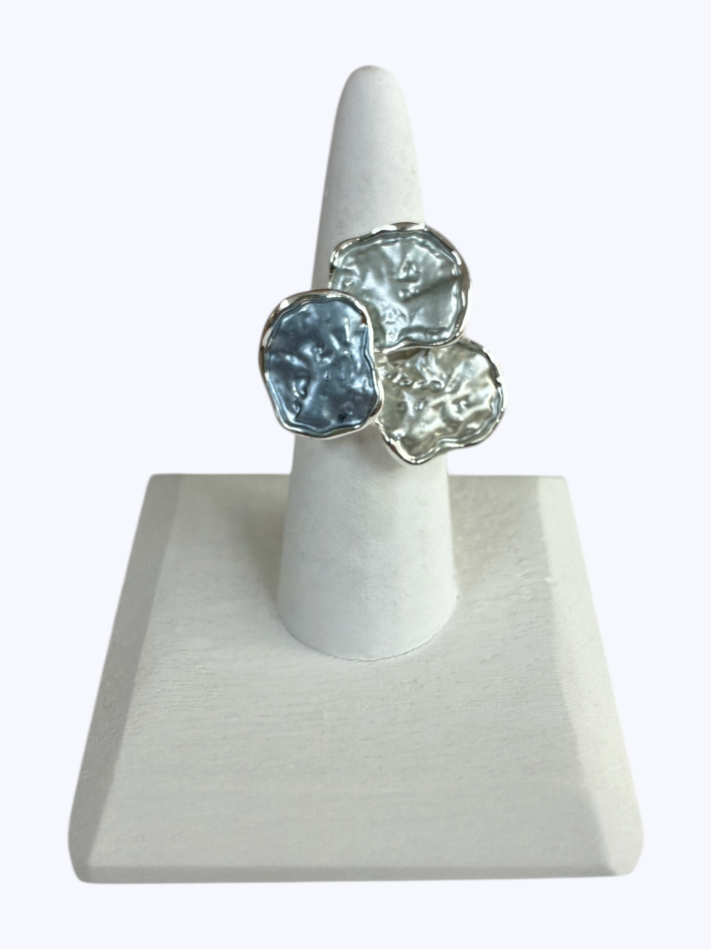 R0110 | Petal Blue Stretch Ring | RG26127