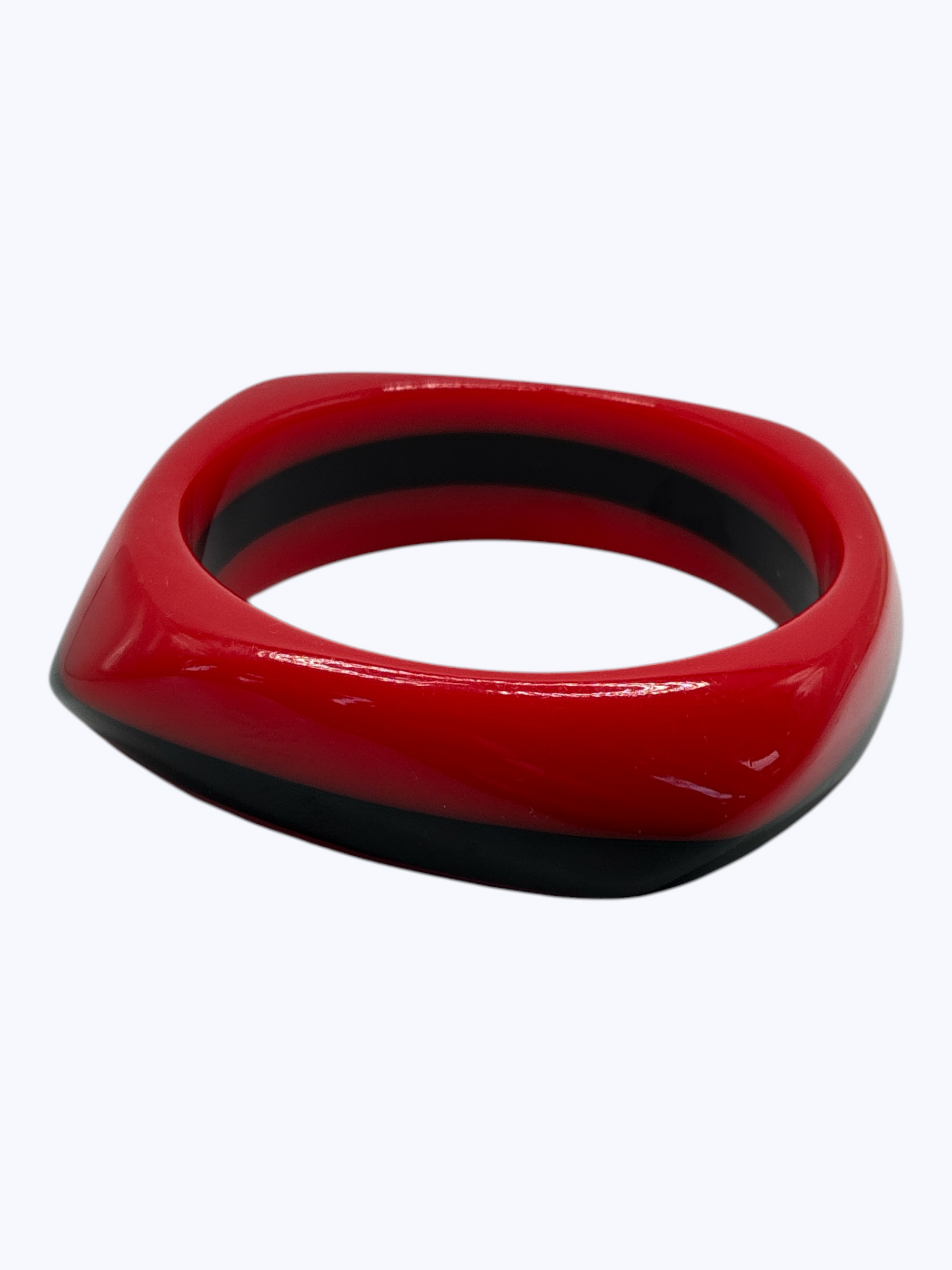 B0471 | Acrylic Black Red Bangle Bracelet | BR26129