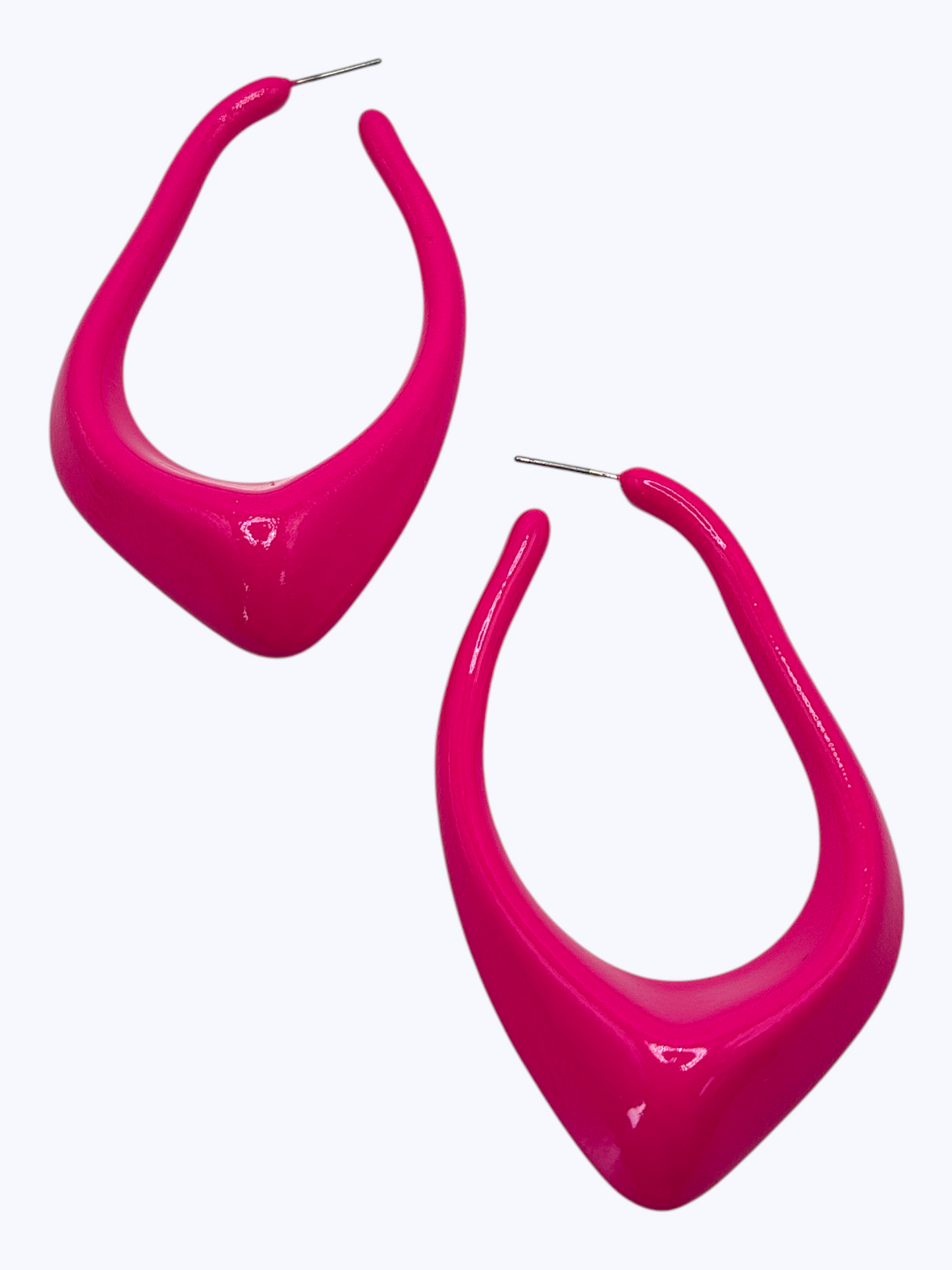 E0496 | Modern Sculpted Hoop Earrings | KE8325