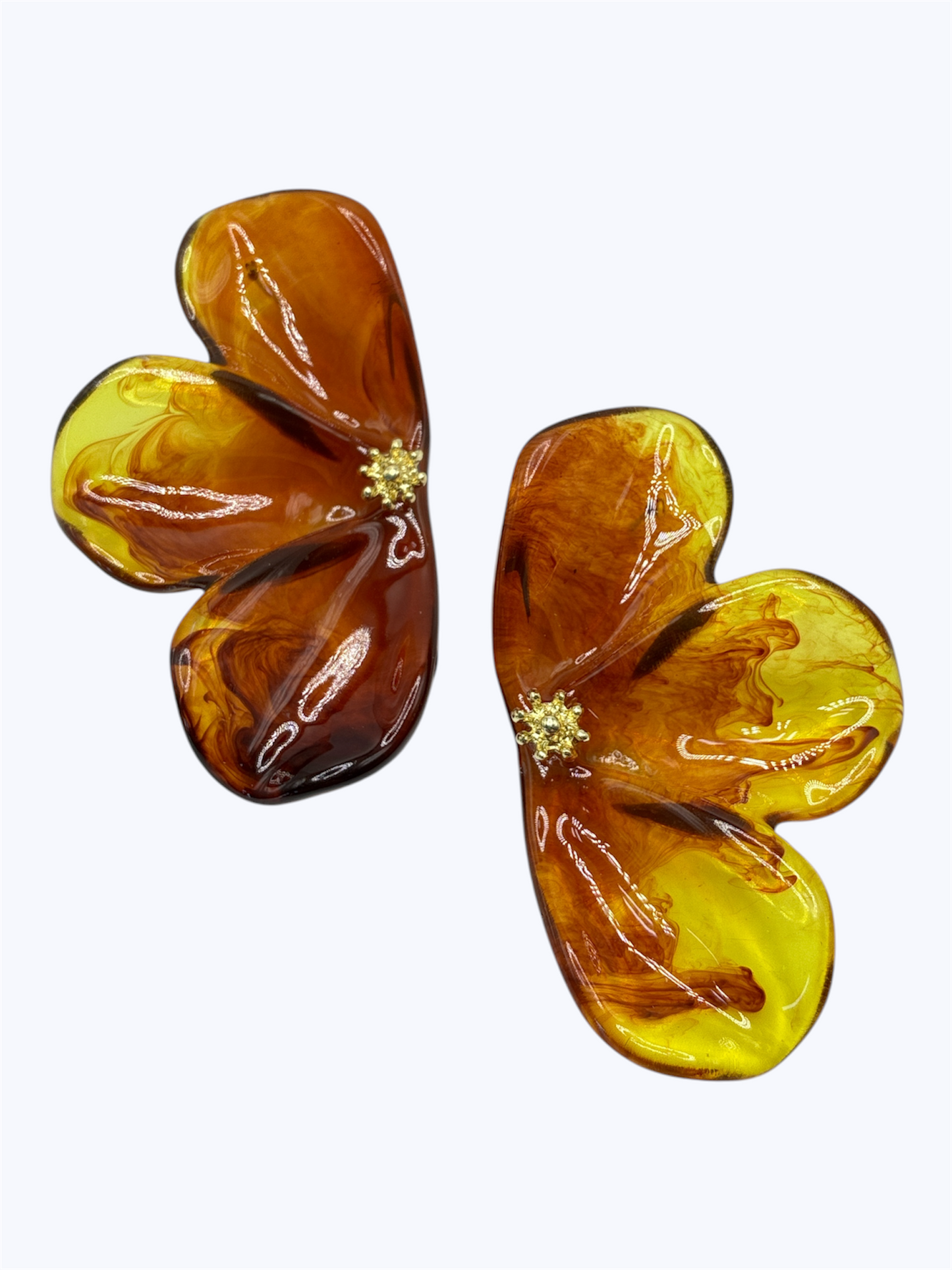 E2341 | Acrylic Petal Post Earrings | ER2660