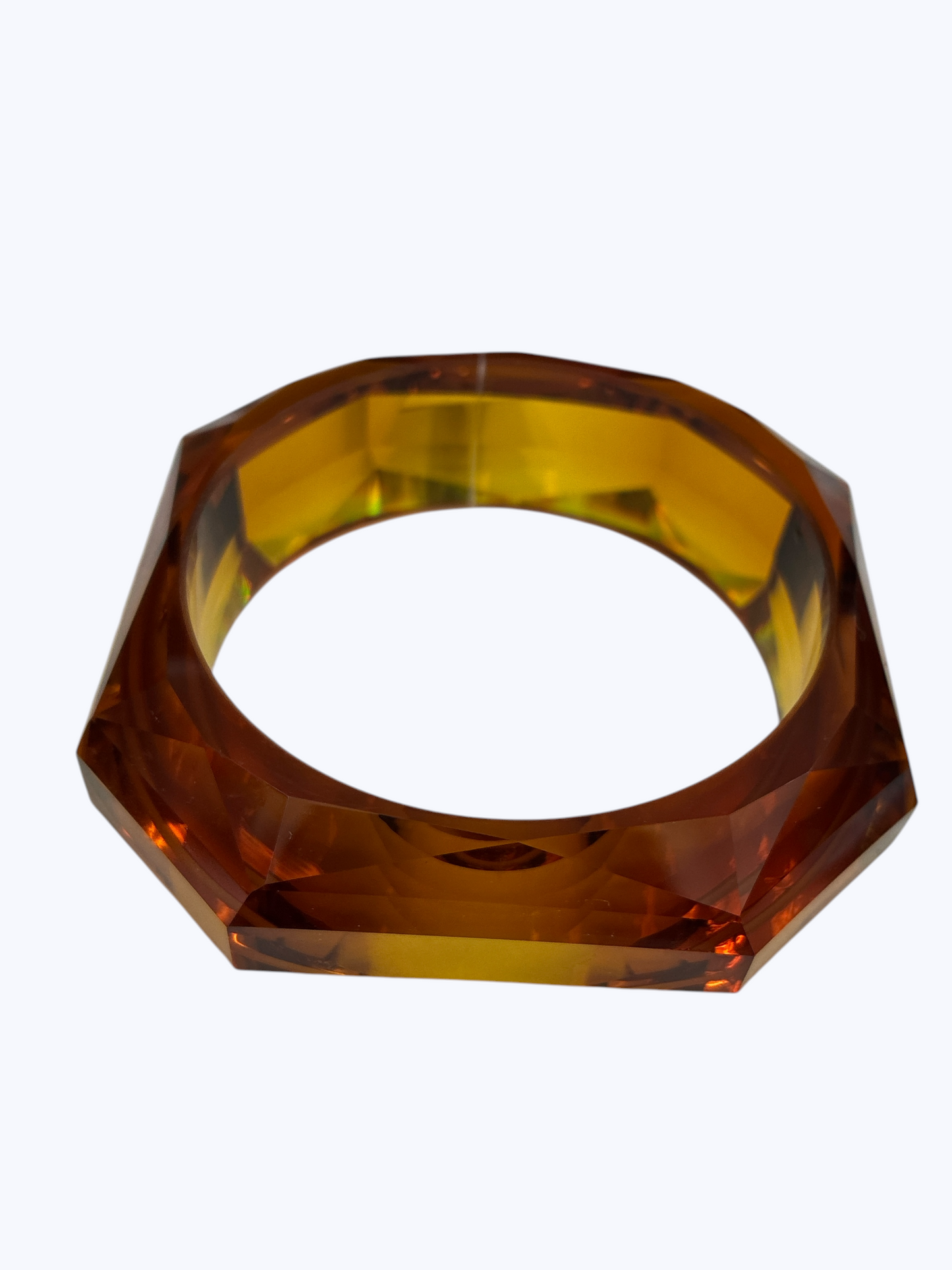 B0458 | Geometric Transparent Bracelet | KB2310