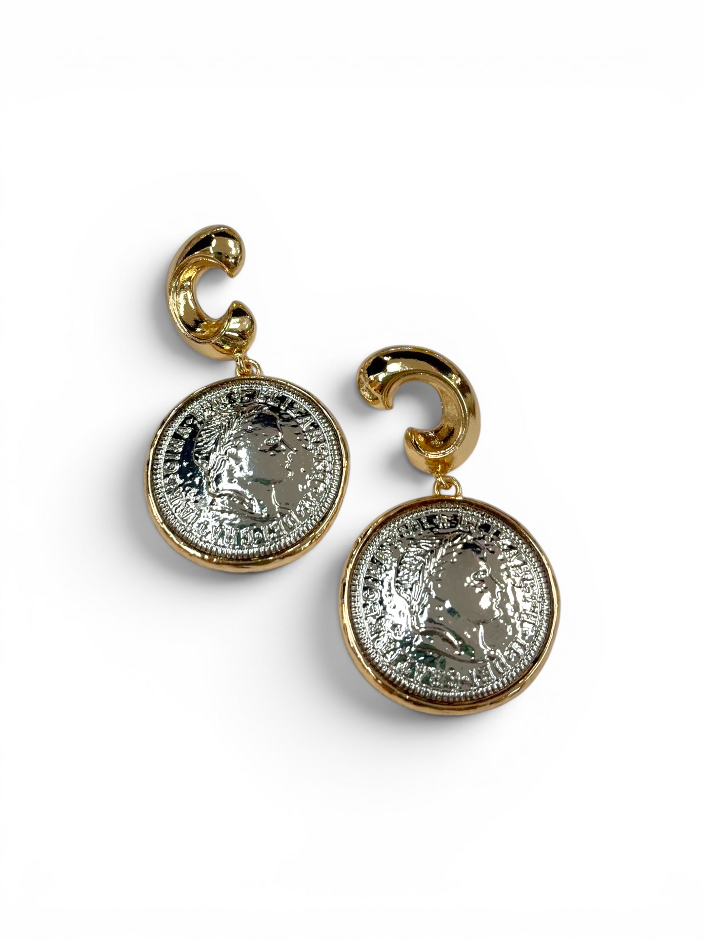 E2495 | Coin Charm Drop Earrings | 25E7076