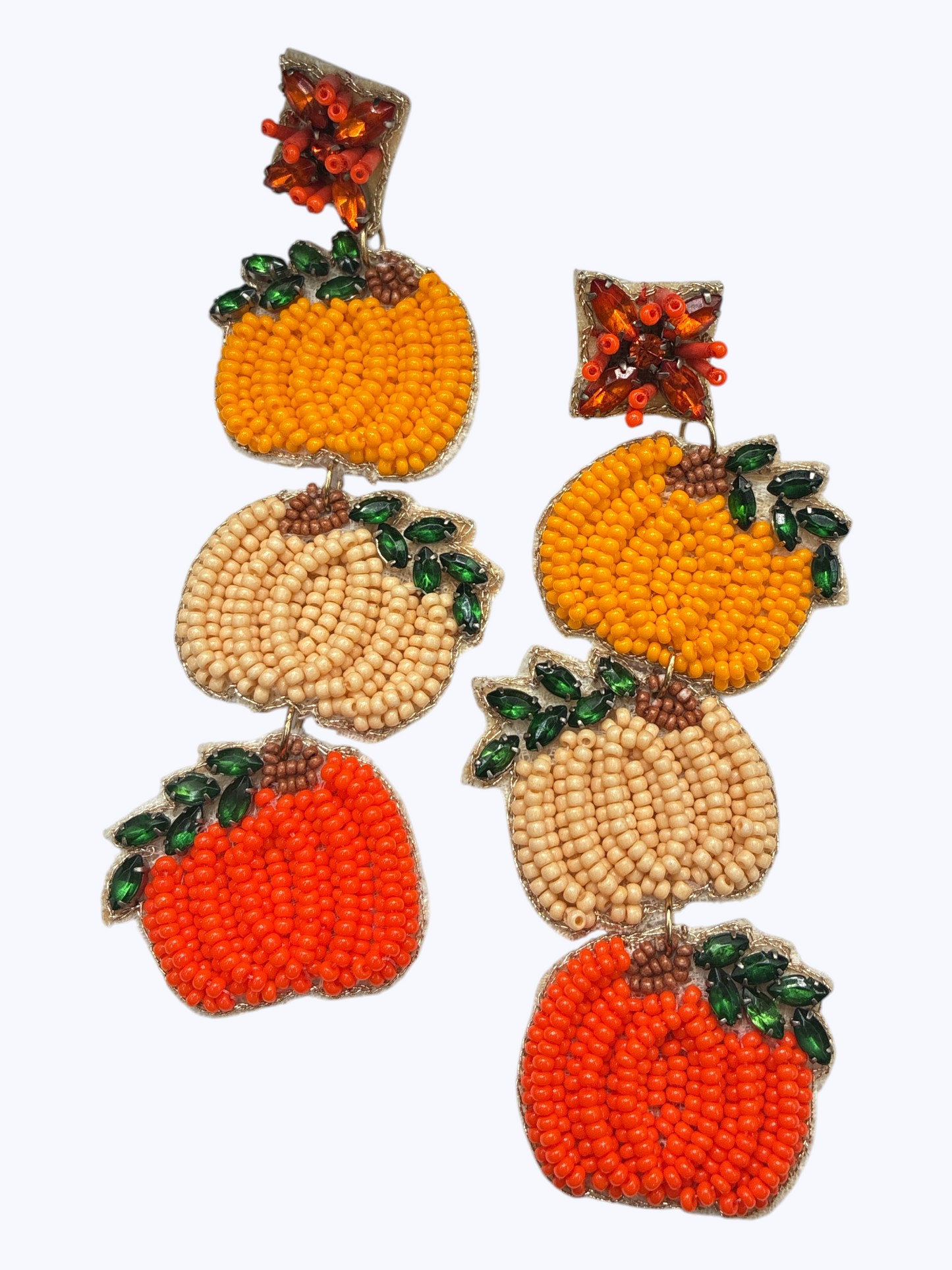 E1557 136652 Holiday Theme Earrings