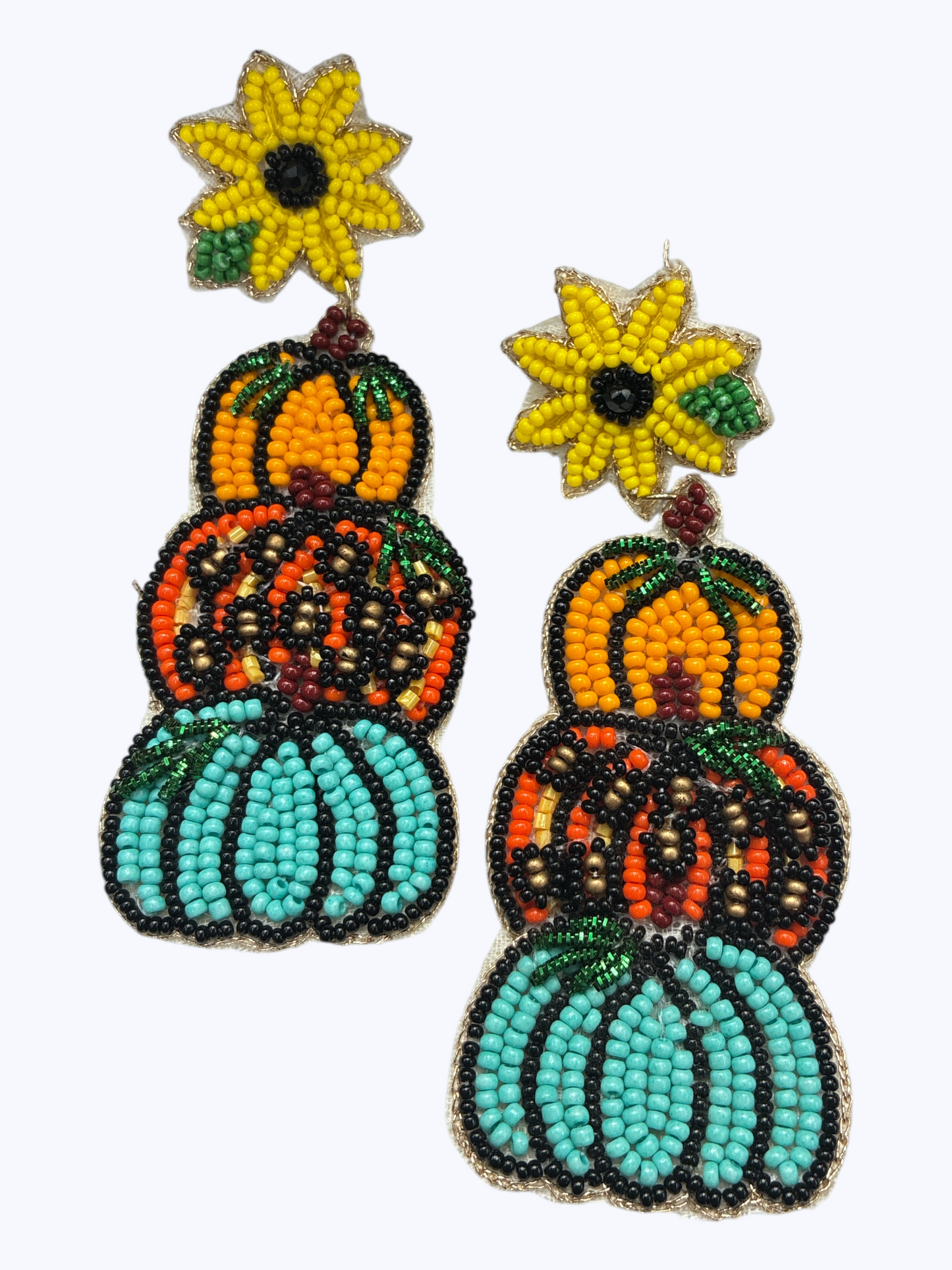 E1558 136650 Holiday Theme Earrings