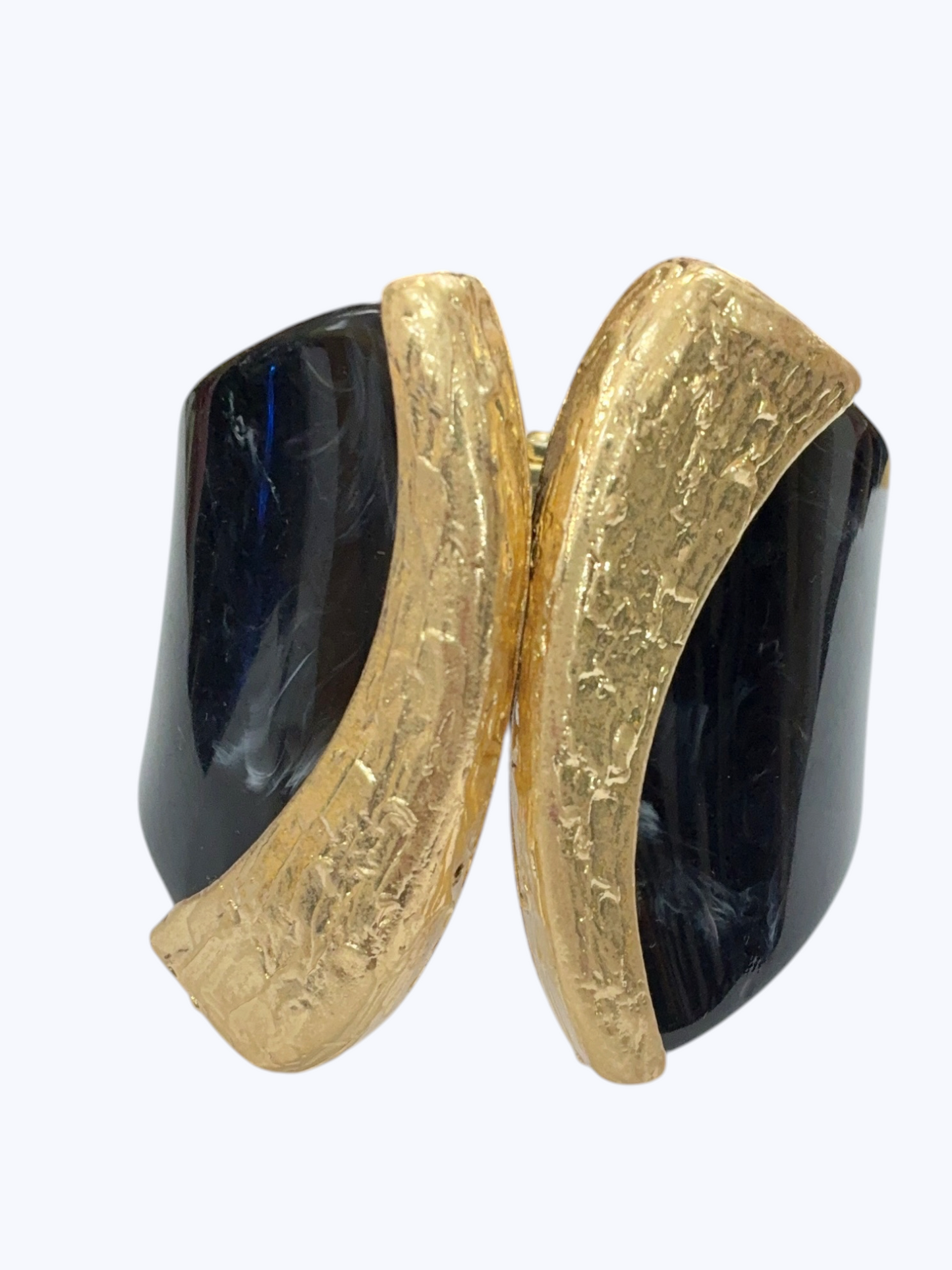 Sculptural Overlay Cuff Bracelet | B0569