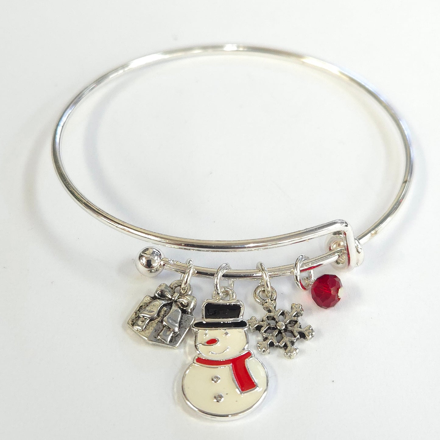 B0269 QB7931 Christmas Bracelet