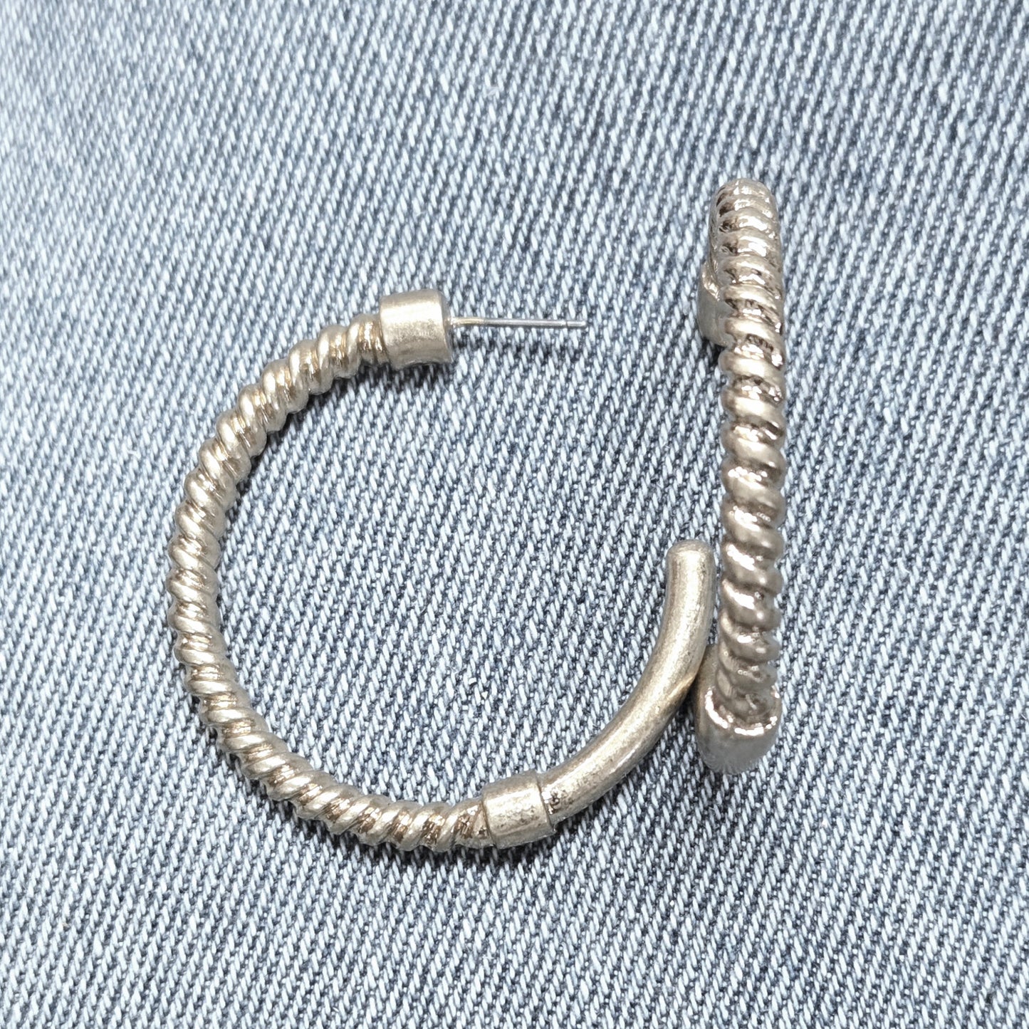 E1337 QE1776 Circle Shape Hoop Earrings