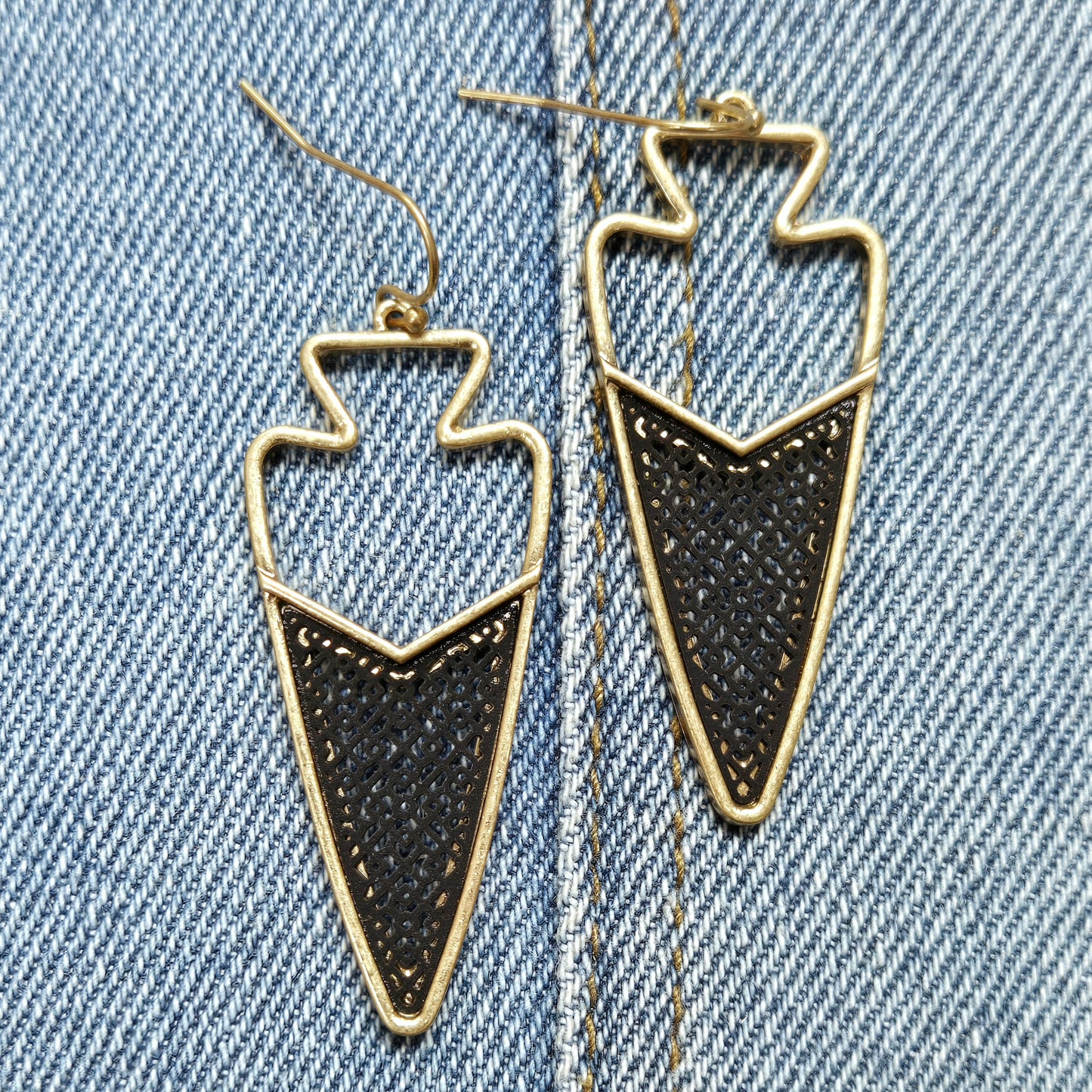 E1139 QE1814 Arrow head design Drop Dangle Hook Earrings