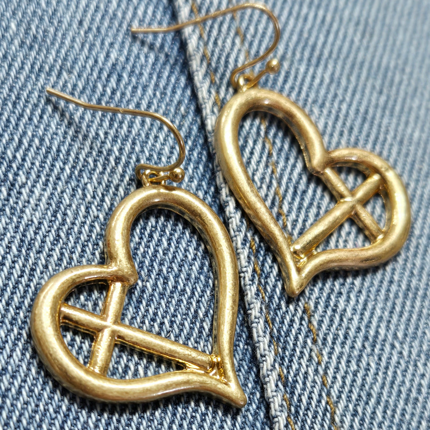 E1116 QE2394 Love shape Drop Dangle Hook Earrings