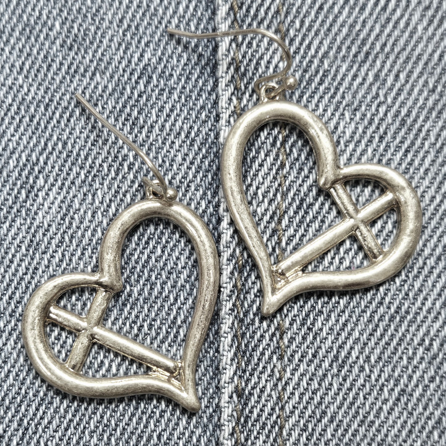 E1116 QE2394 Love shape Drop Dangle Hook Earrings