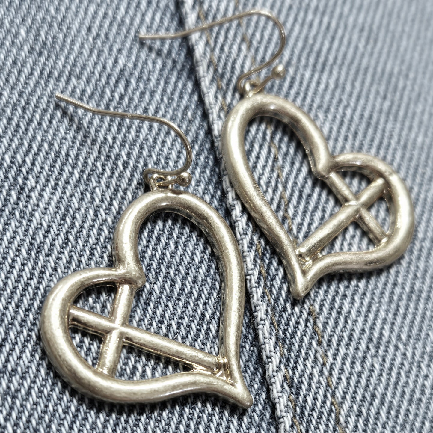 E1116 QE2394 Love shape Drop Dangle Hook Earrings