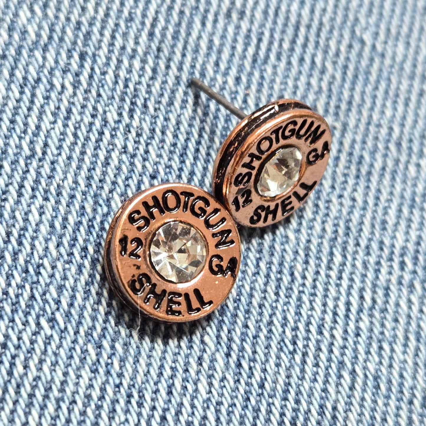 E1268 QE3081 Bullet Engraved Stud Earrings