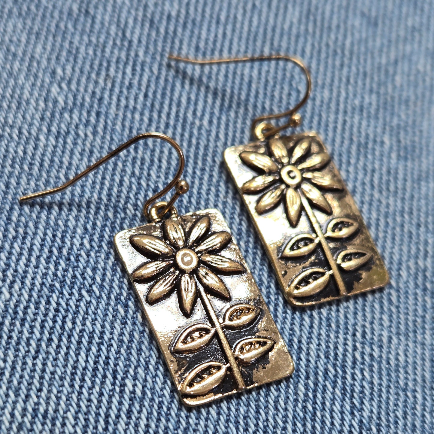 E1227 QE6757 Sunflower Drop Dangle Earrings