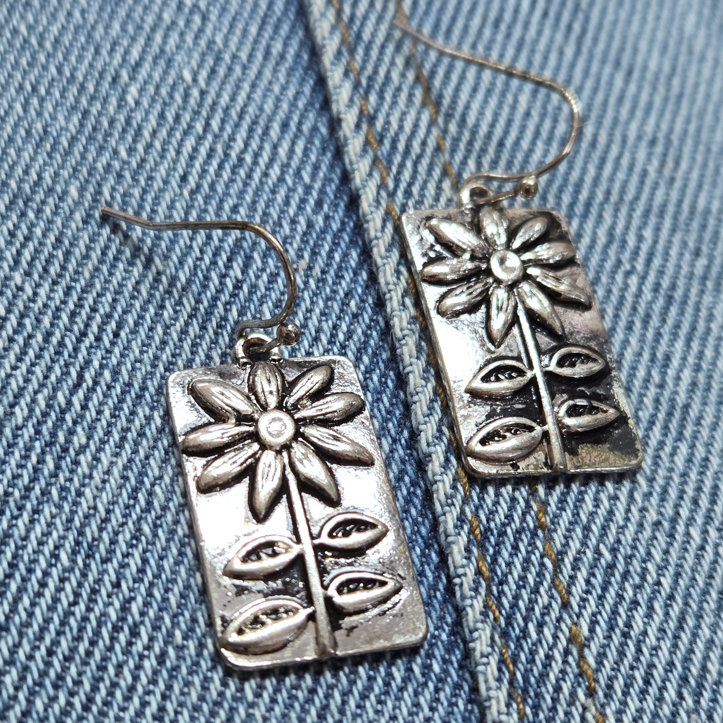 E1227 QE6757 Sunflower Drop Dangle Earrings