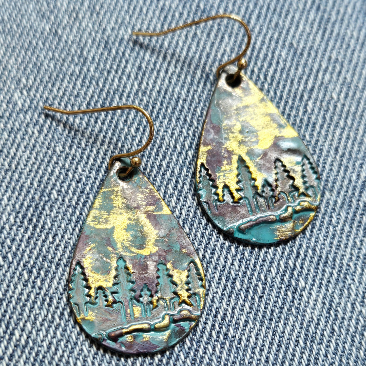 E1149 QE6971 Forrest Engraved Teardrop Drop Dangle Earrings