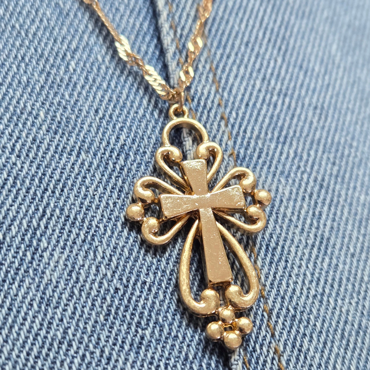 N0516 QN4557 Cross Shape Pendant Necklaces