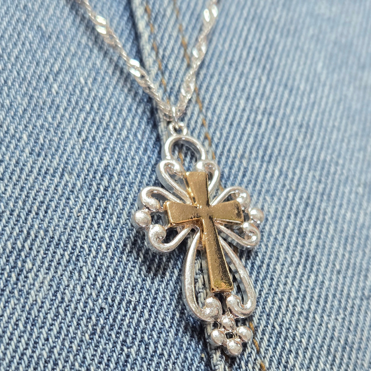 N0516 QN4557 Cross Shape Pendant Necklaces