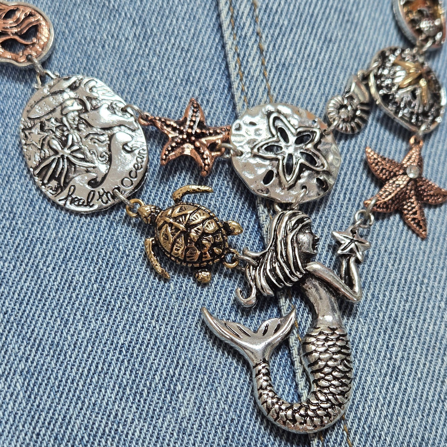 N0554 QNE15366 Mermaid Sea life Designs Linked Pendant Necklace