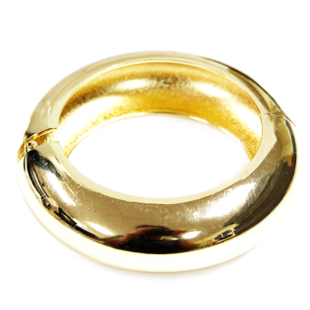 B0388 | Smooth Silhouette Statement Bangle | SB8220