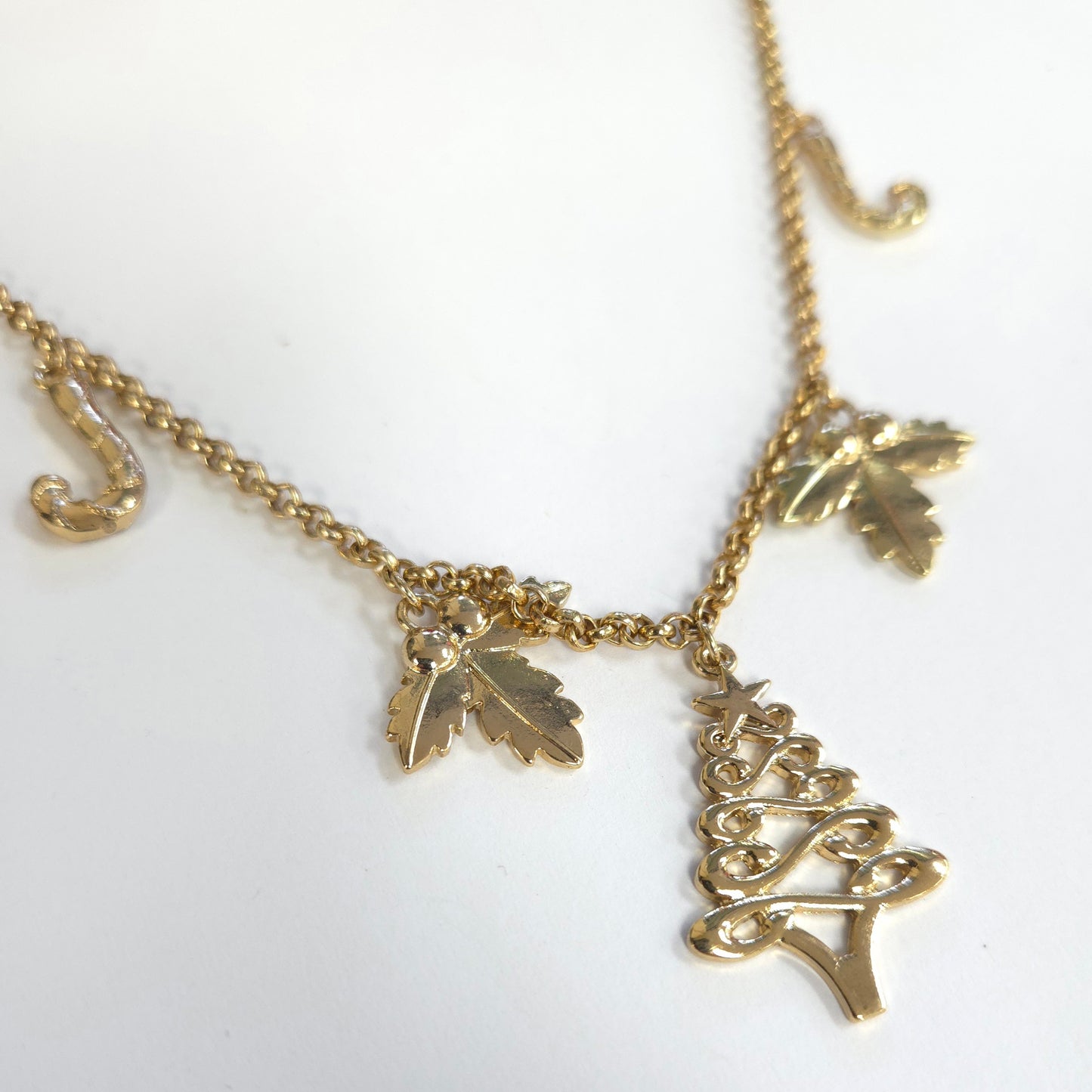 N0638 ST264 Christmas Necklace