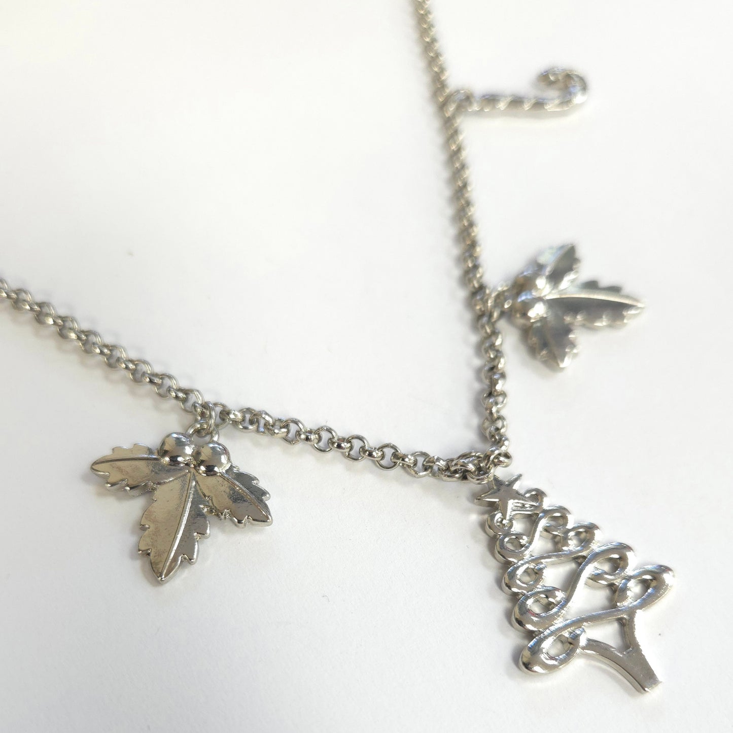 N0638 ST264 Christmas Necklace