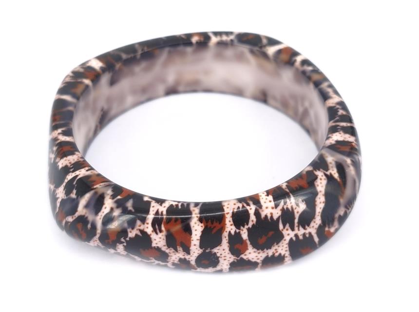 B0284 TB1815 Bangle Bracelet