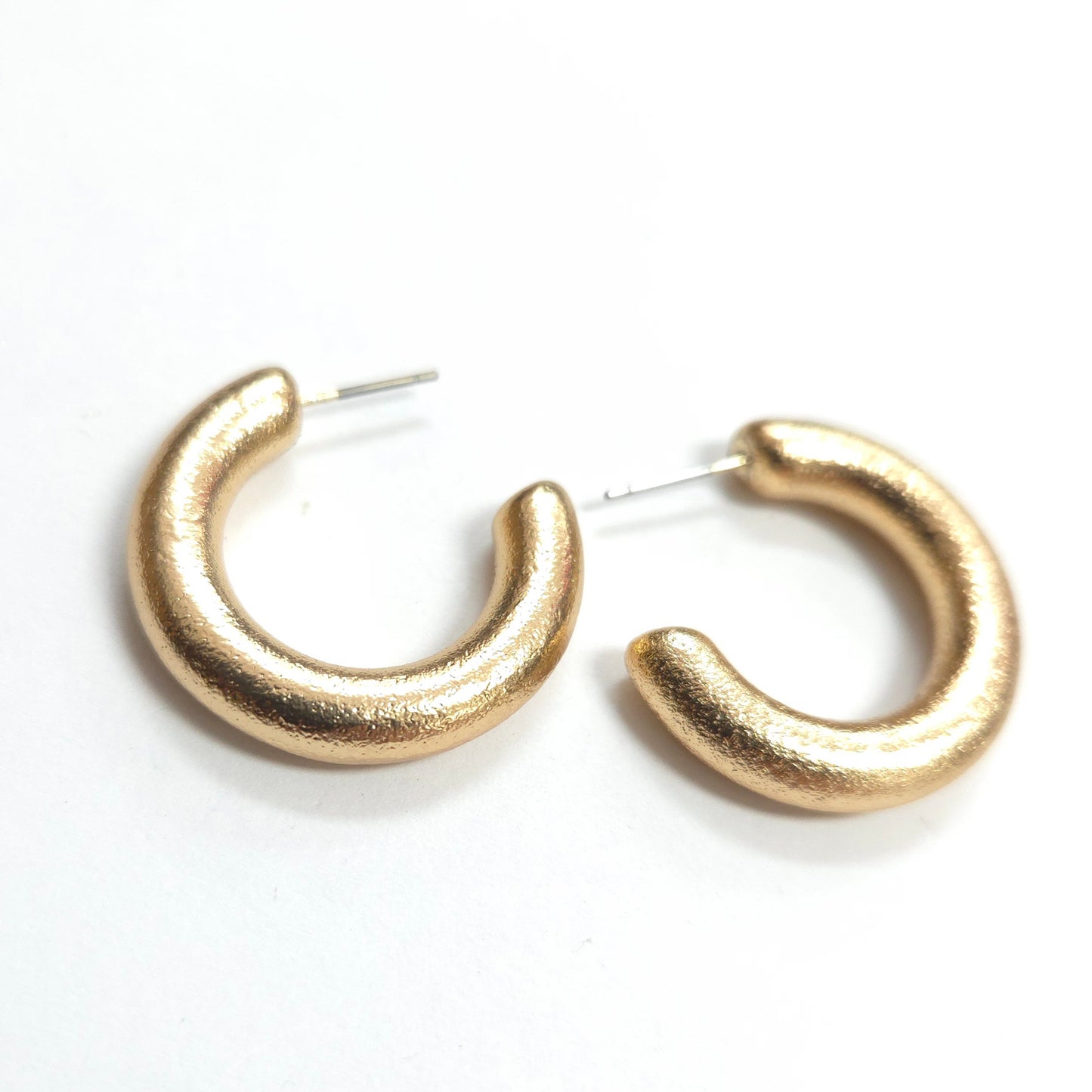E1496 TE1380 Hoop Earrings