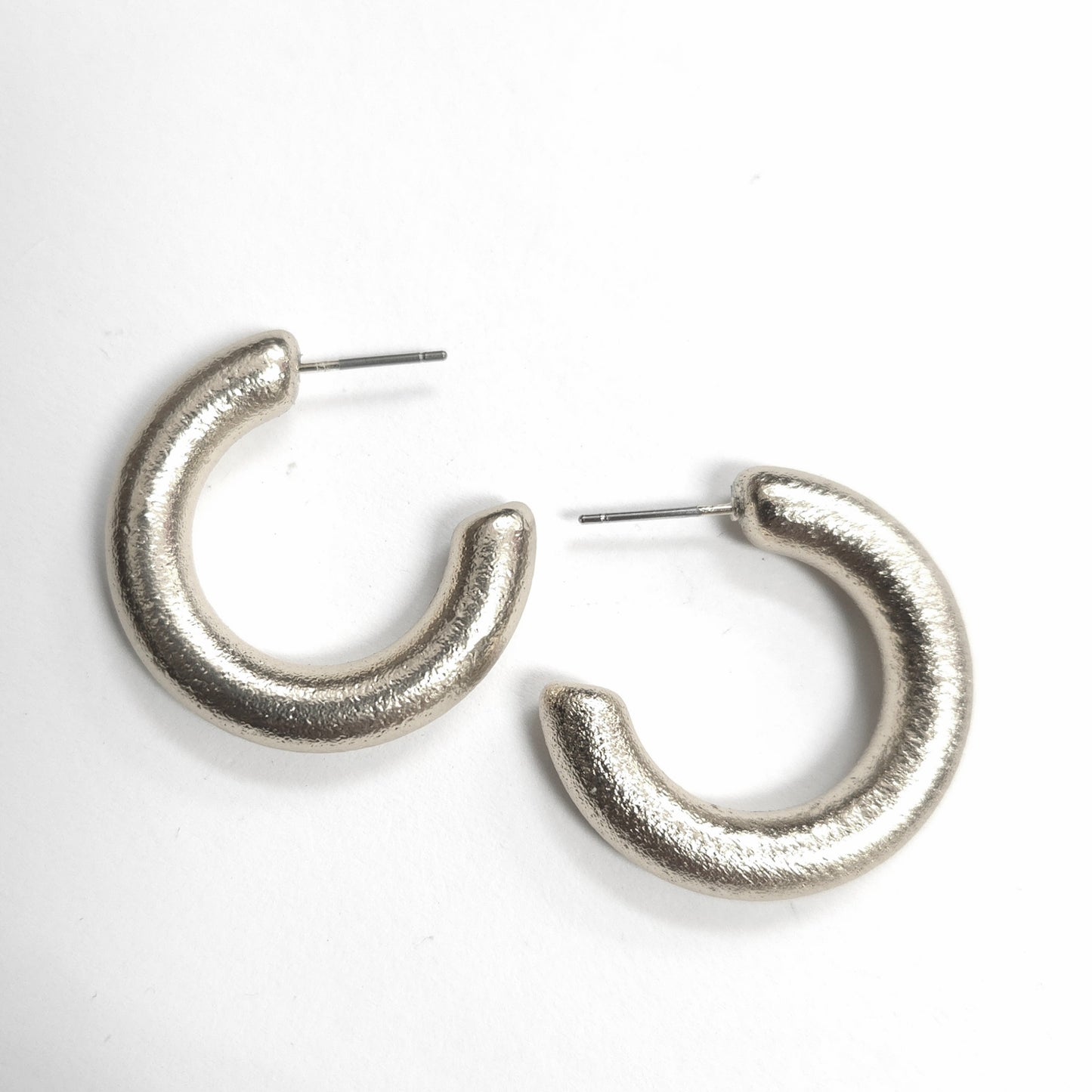 E1496 TE1380 Hoop Earrings